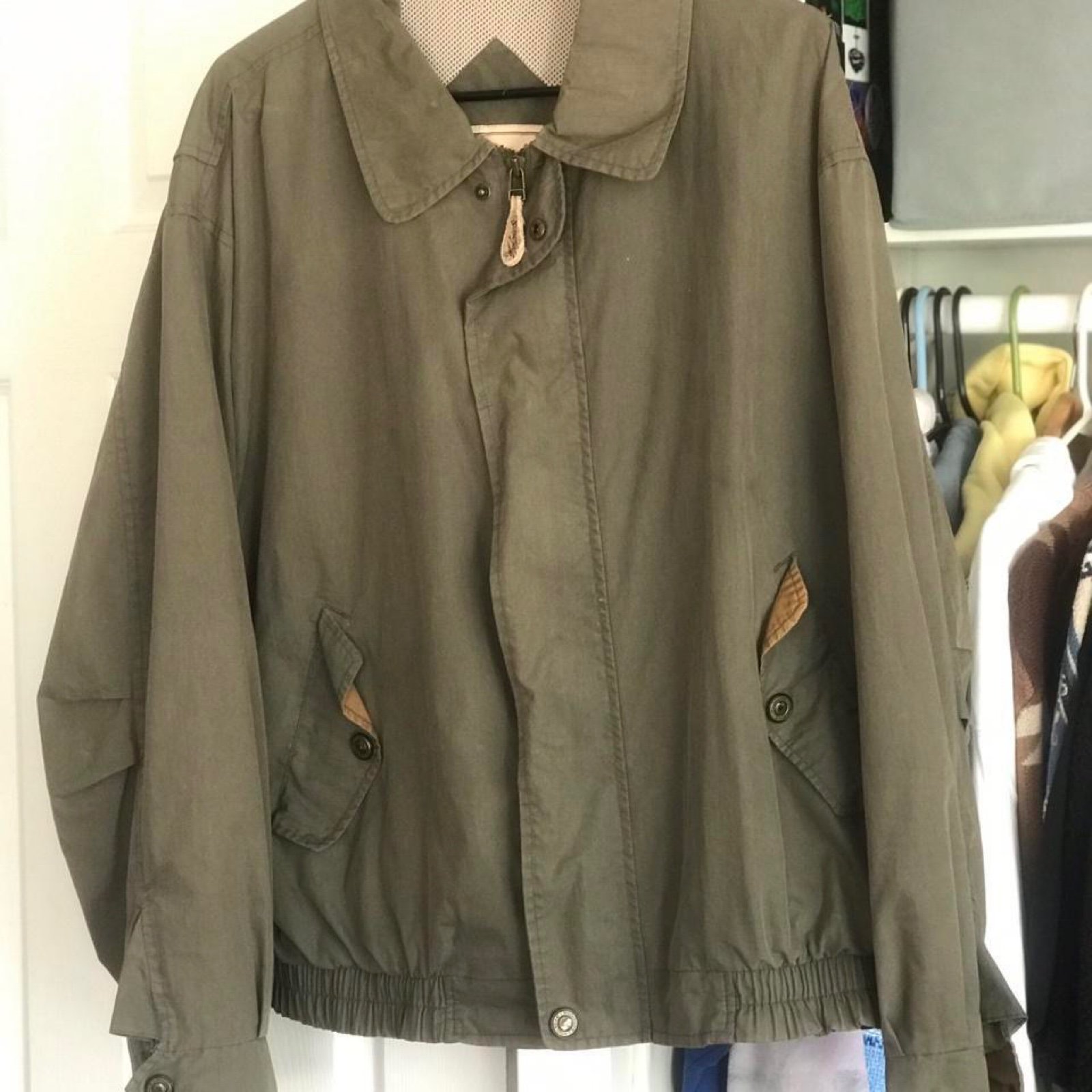 Burgus Plus & Co. Lot 770 W33L34 BK