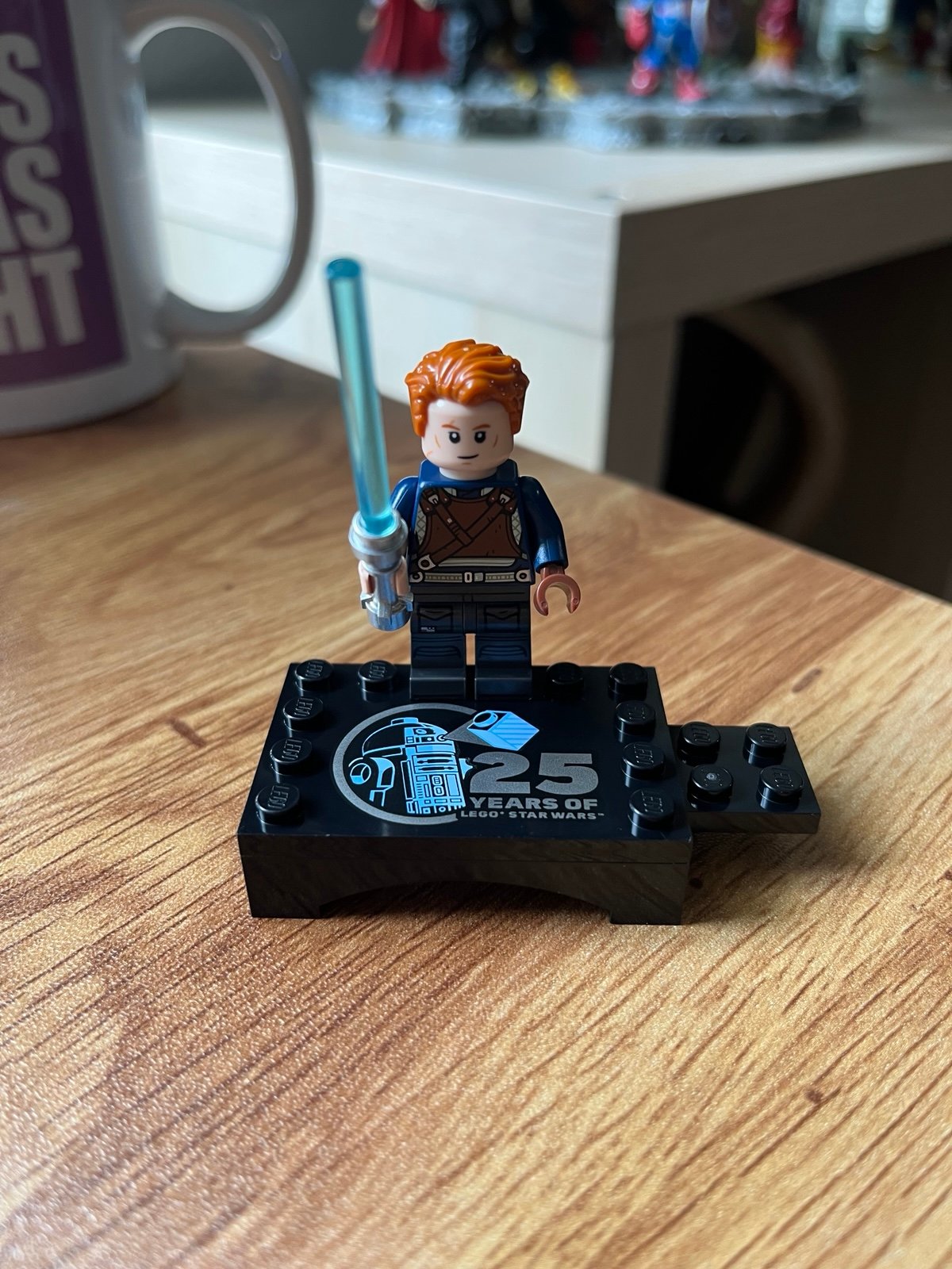 LEGO STAR WARS 75394 CAL KESTIS sw1377 Exclusive Minifigure with Stand NEW!