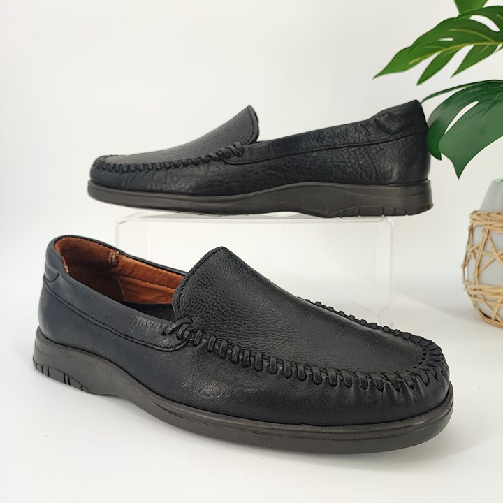 Johnston & Murphy Men's Penn Runnof Black Leather Slip On Shoes Size 9.5 M