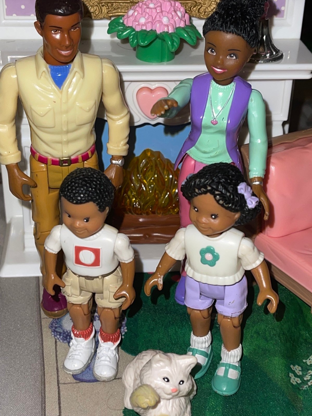 AA FAM loving family rare girl boy mom dad african American figures people lot