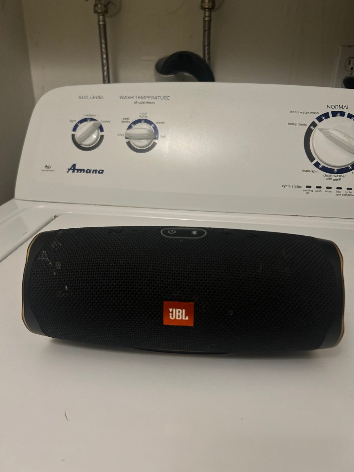 JBL 4