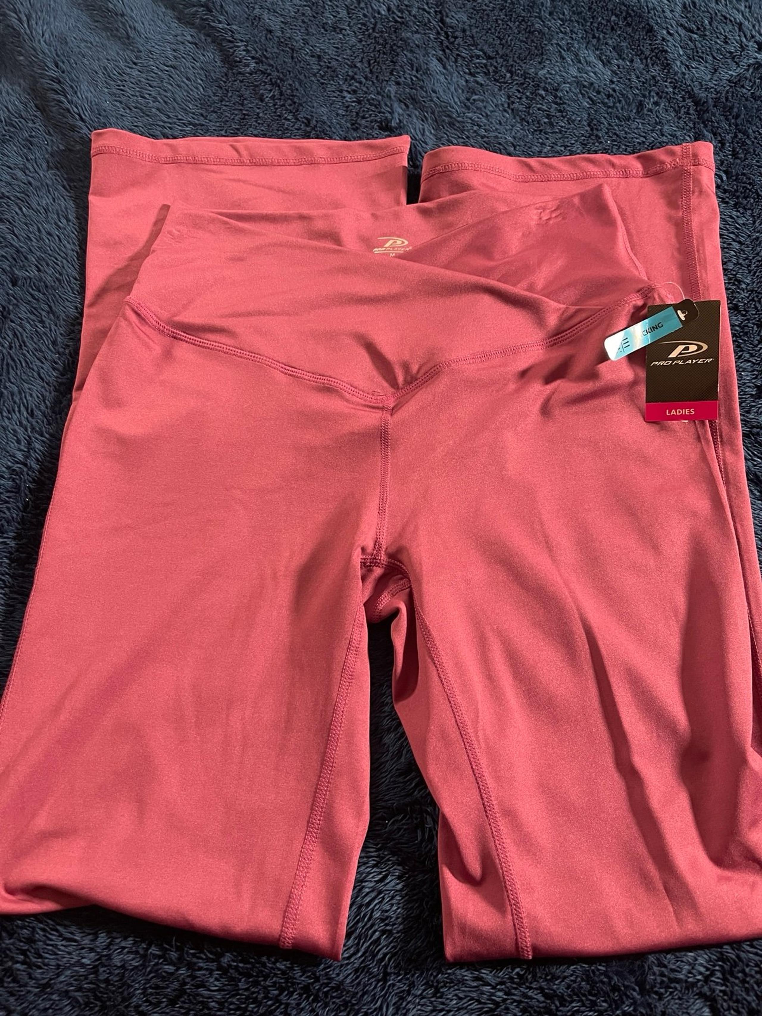 Pro Player Wicking Women Yoga Flared Pink Pants Women's Size Medium NWT