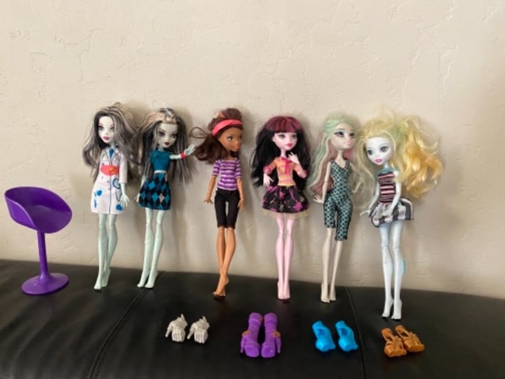 Monster High Dolls and Accessories