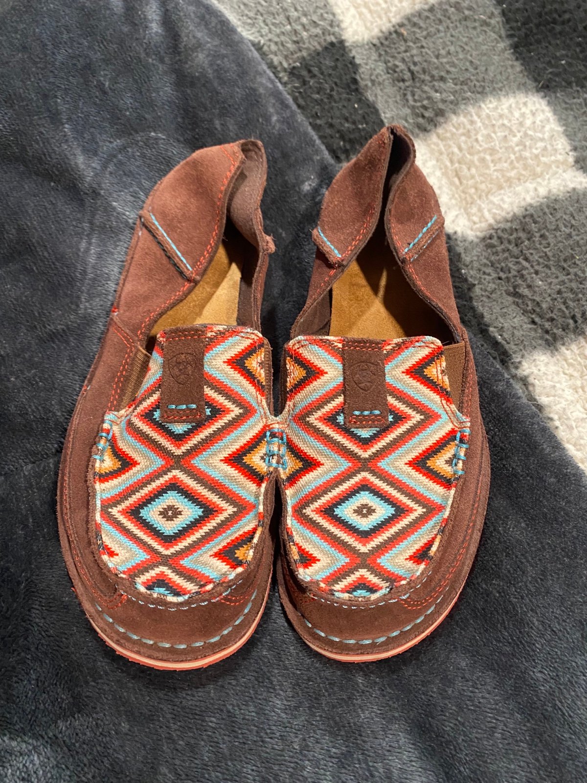 Ariat cruiser