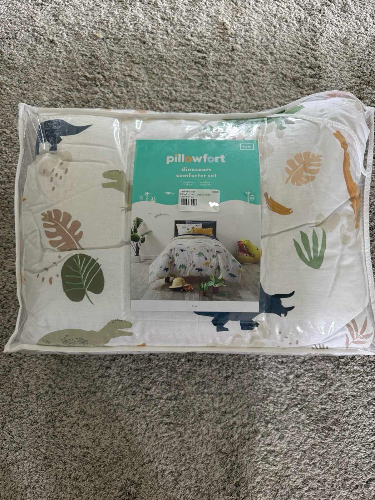 Pillowfort dinosaurs comforter set