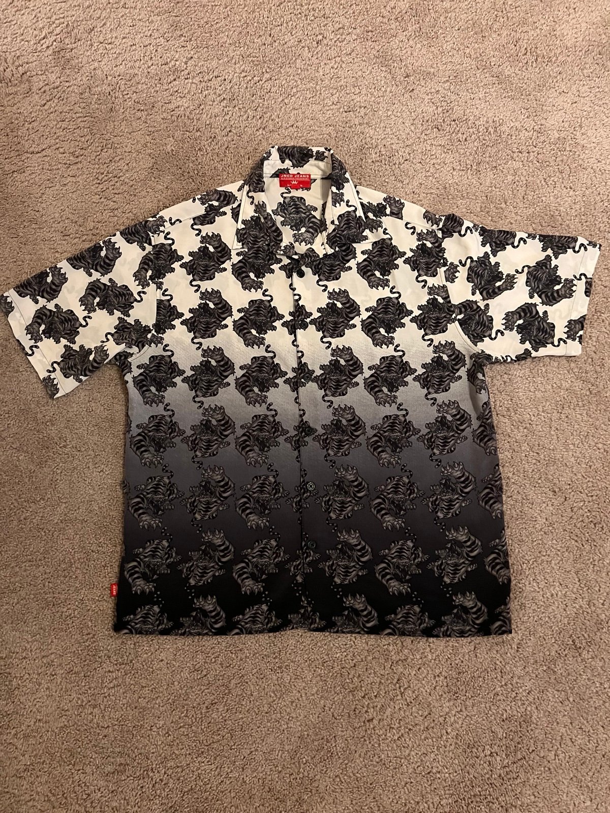Vintage JNCO All Over the Print Tiger ButtonUp Size XL