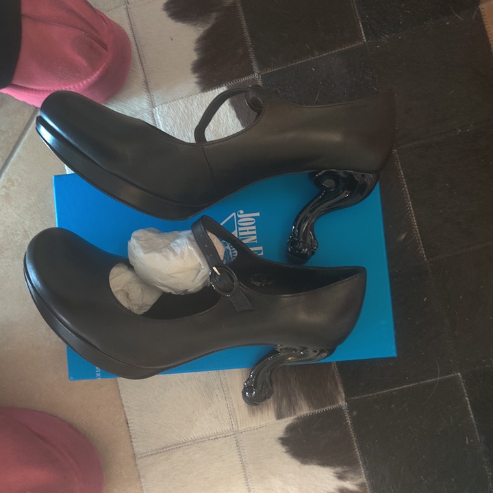 John fluevog Elizabeth style shoes size 12 New (better fits 11)