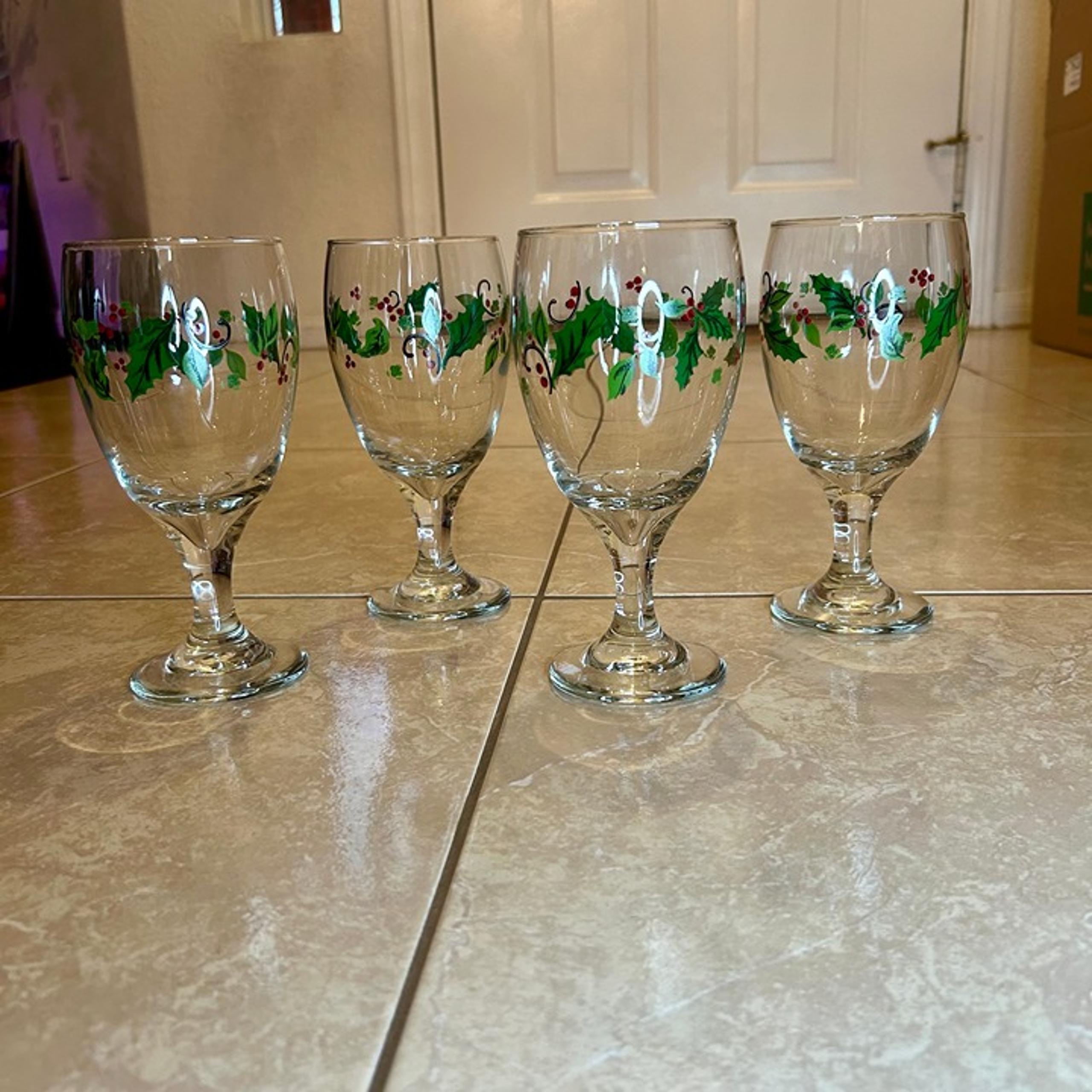 Holiday Iced Beverage Glasses