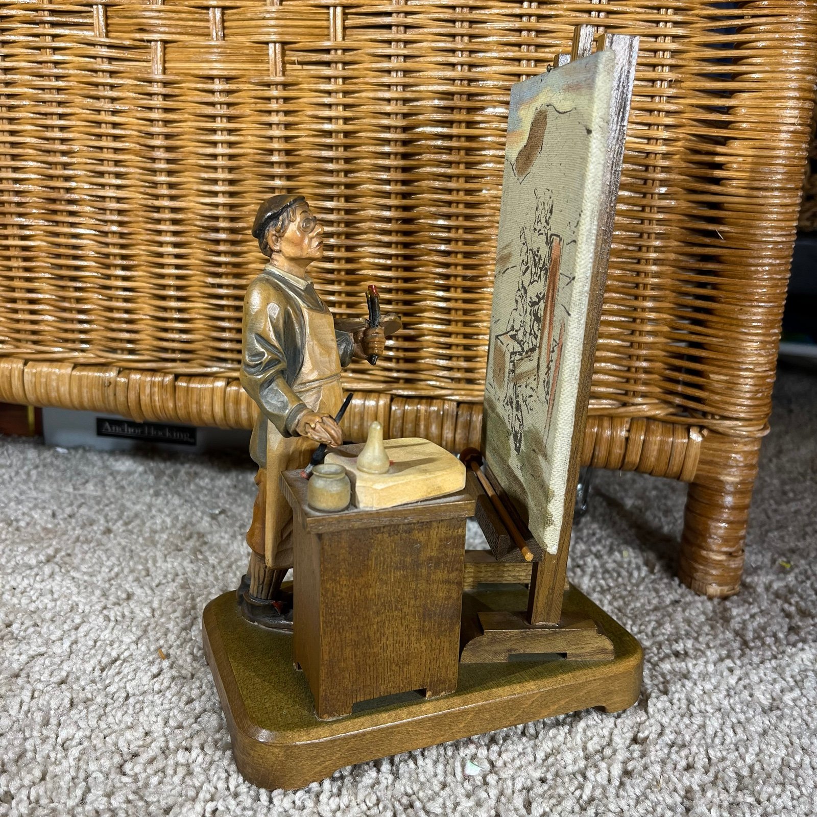 Vintage wood carved artist painting figure figurine detailed art statue