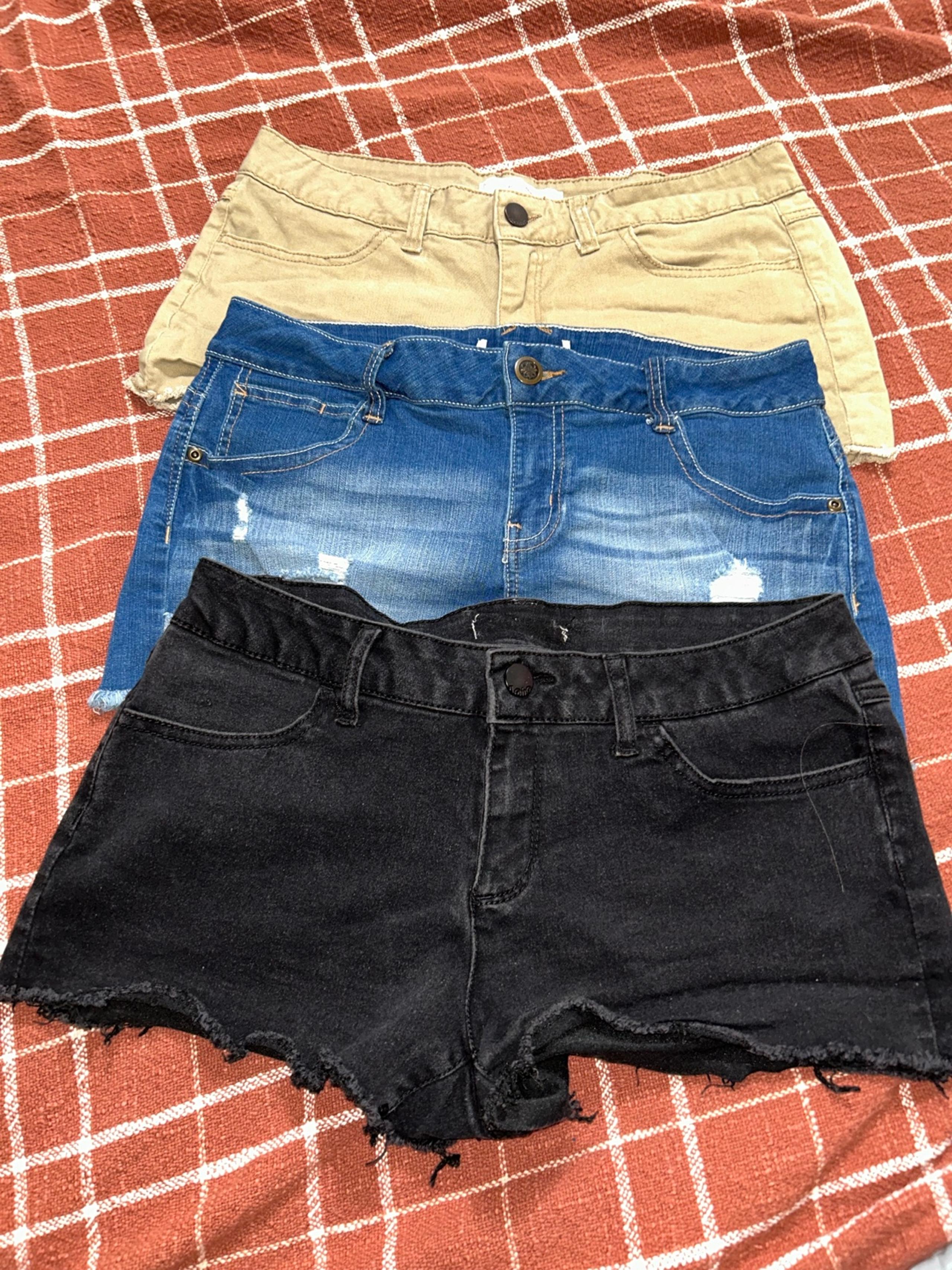 Women’s short shorts bundle