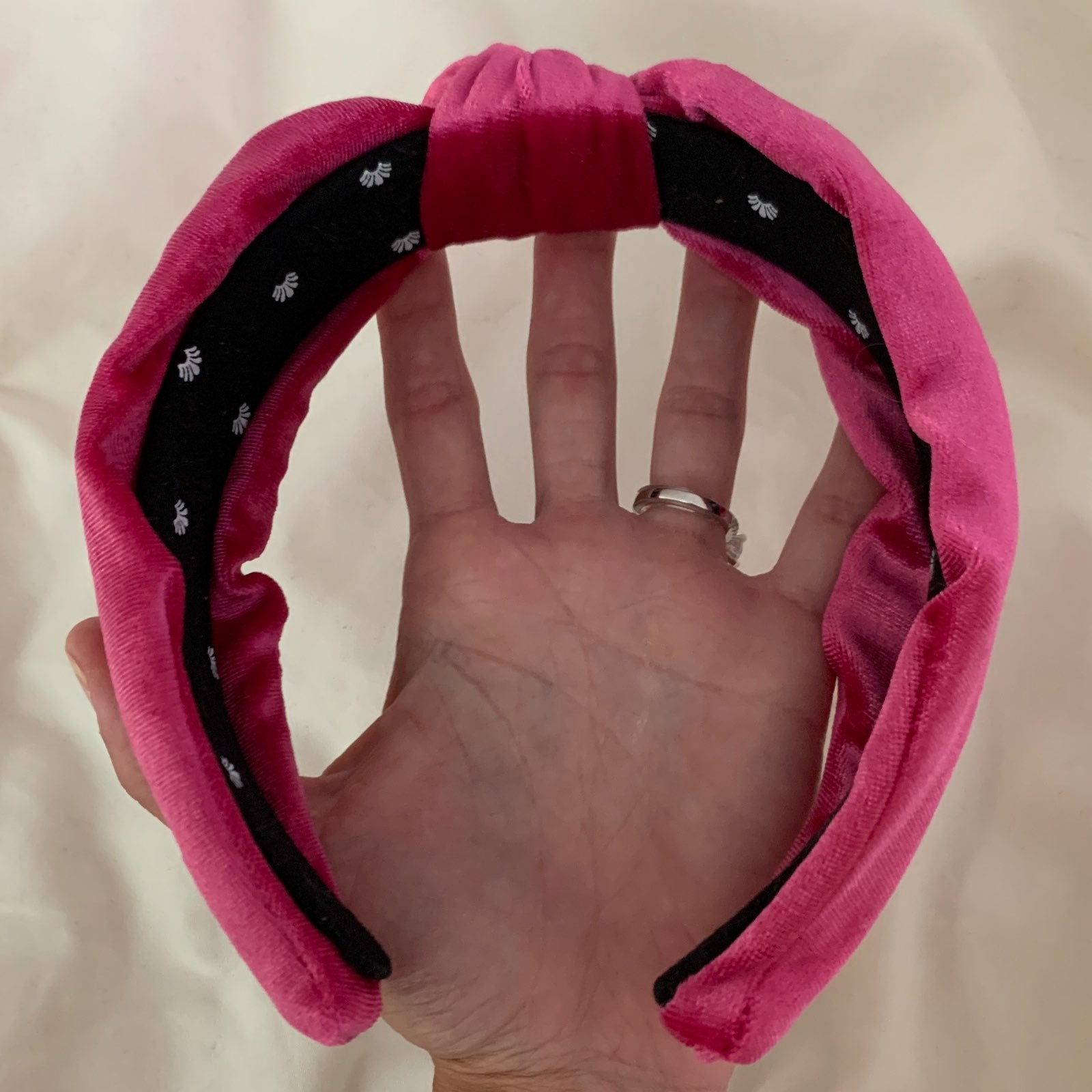 Lele Sadoughi Pink Velvet Headband