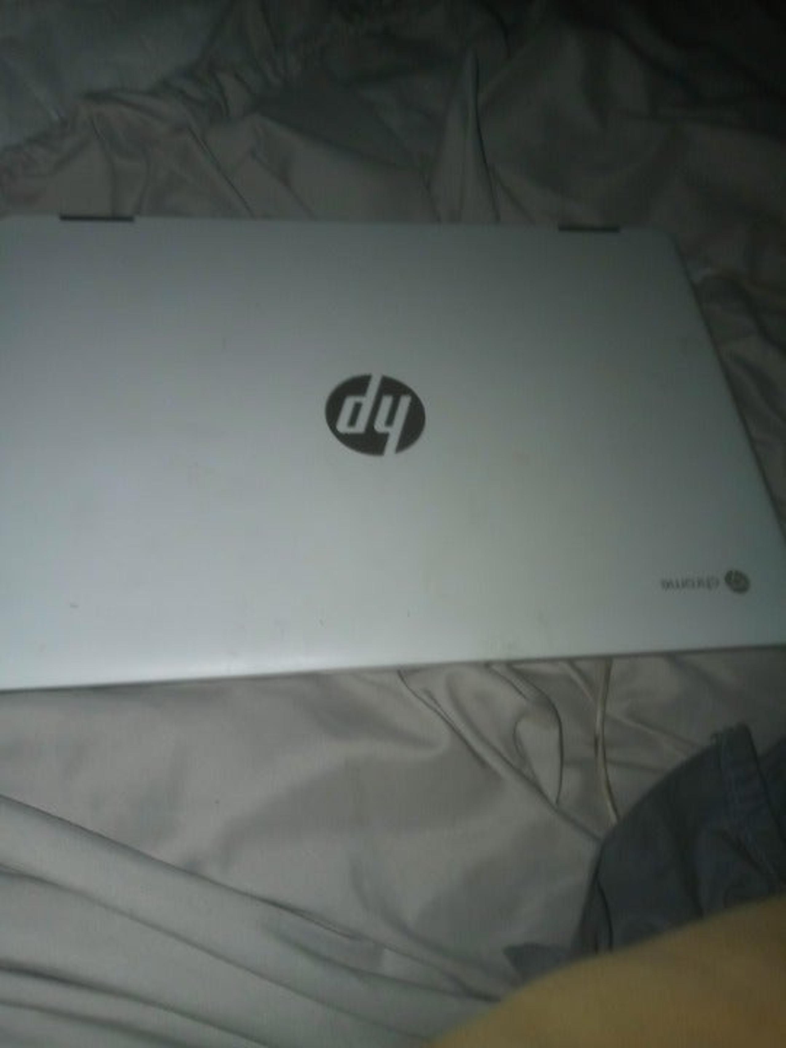 hp touchscreen 2 in 1 chromebook