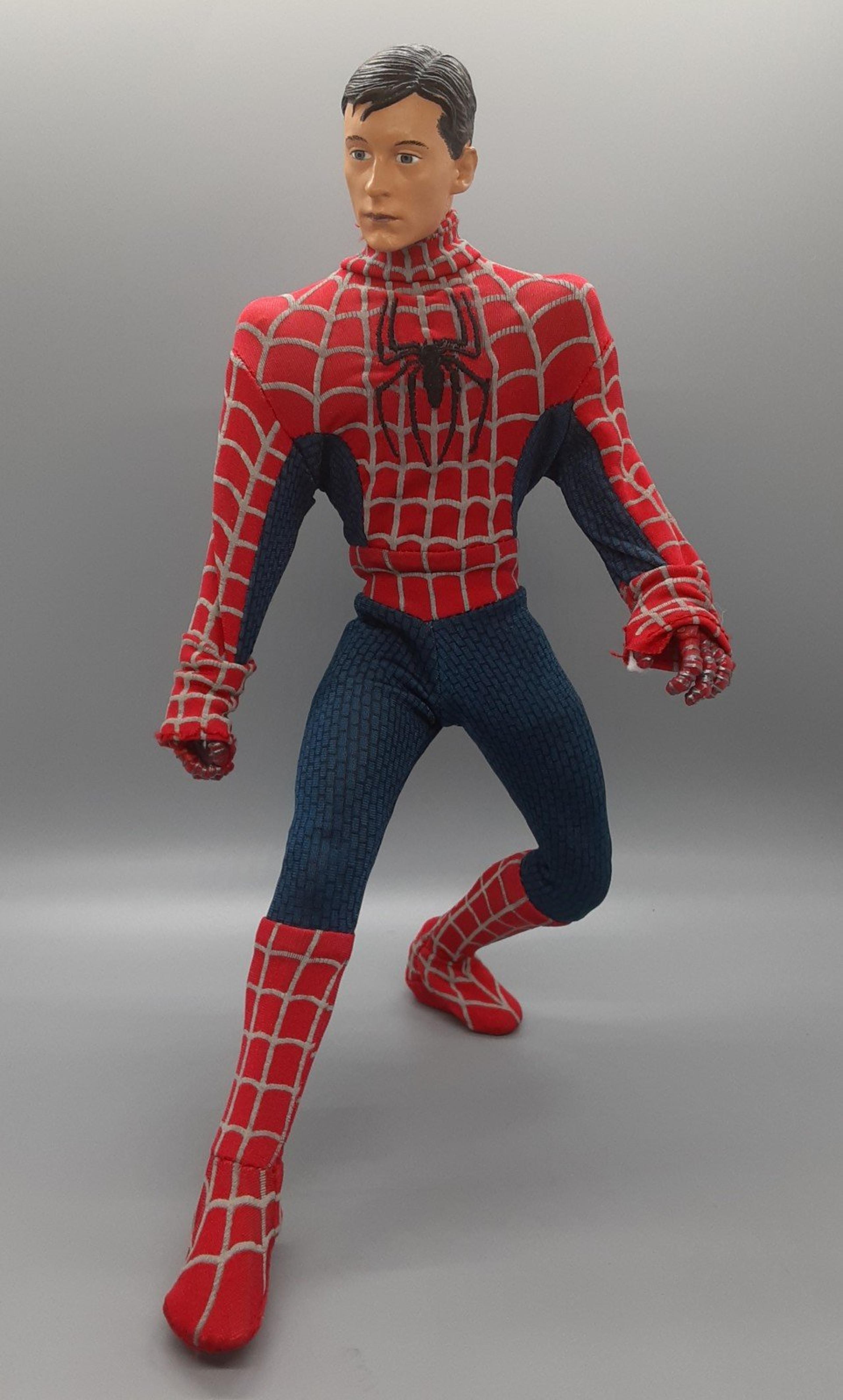 SPIDER-MAN 2 12" COLLECTOR SERIES TOBEY MAGUIRE TOY-BIZ MARVEL 2004 RARE! #43888