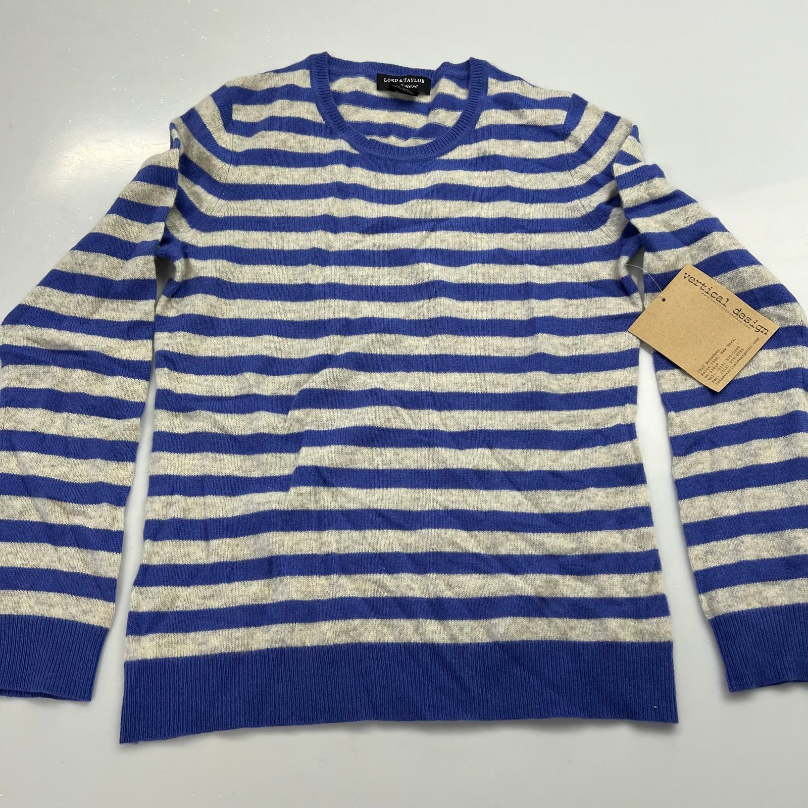Lord & Taylor Cashmere women’s blue gray striped sweater M m29-18