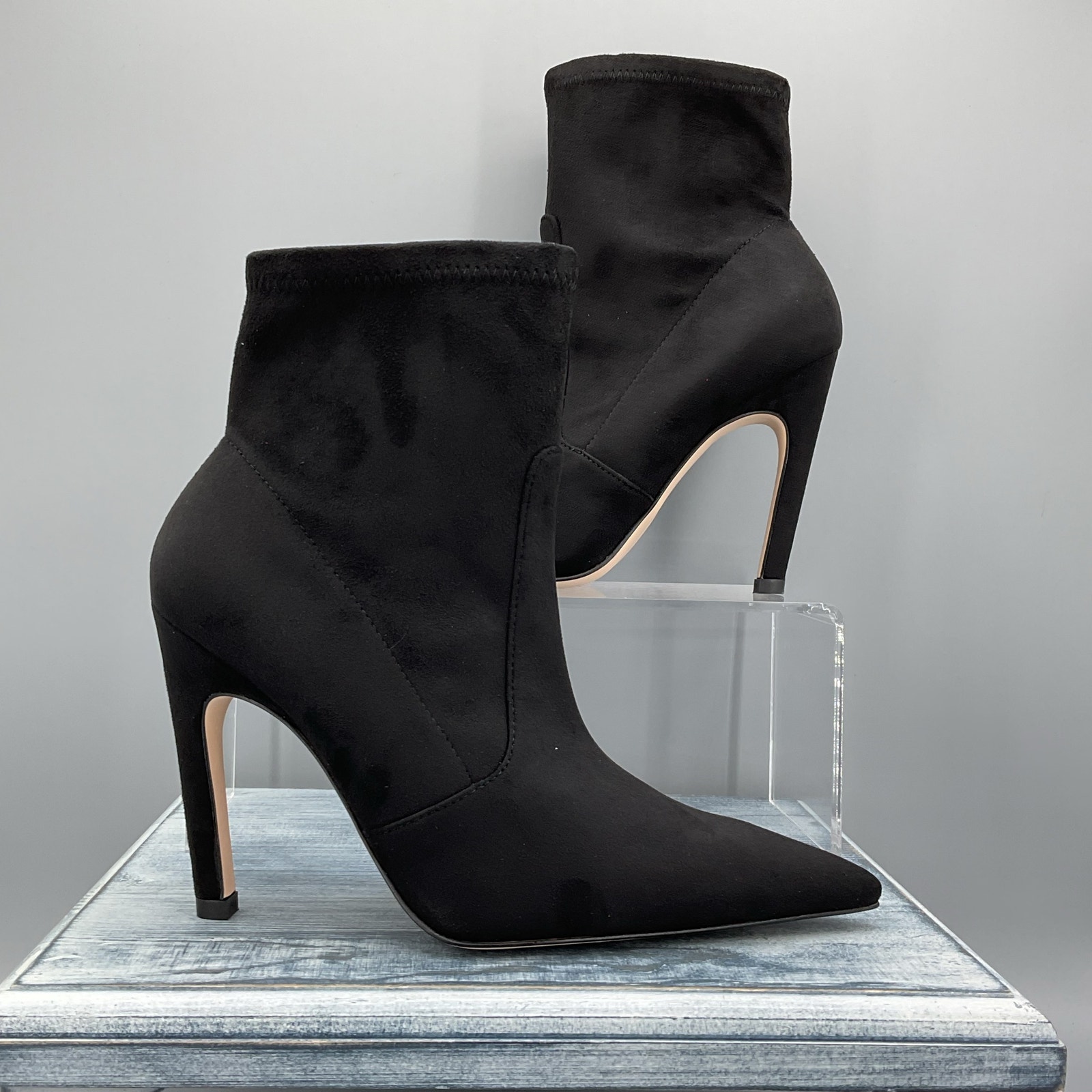 NEW Good American Women’s Icon 110 Suede Bootie Black Size 5