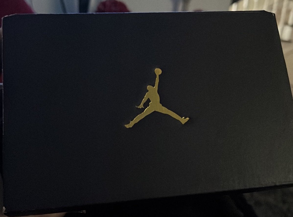 Nike Air Jordan 1 Mid Shoes
