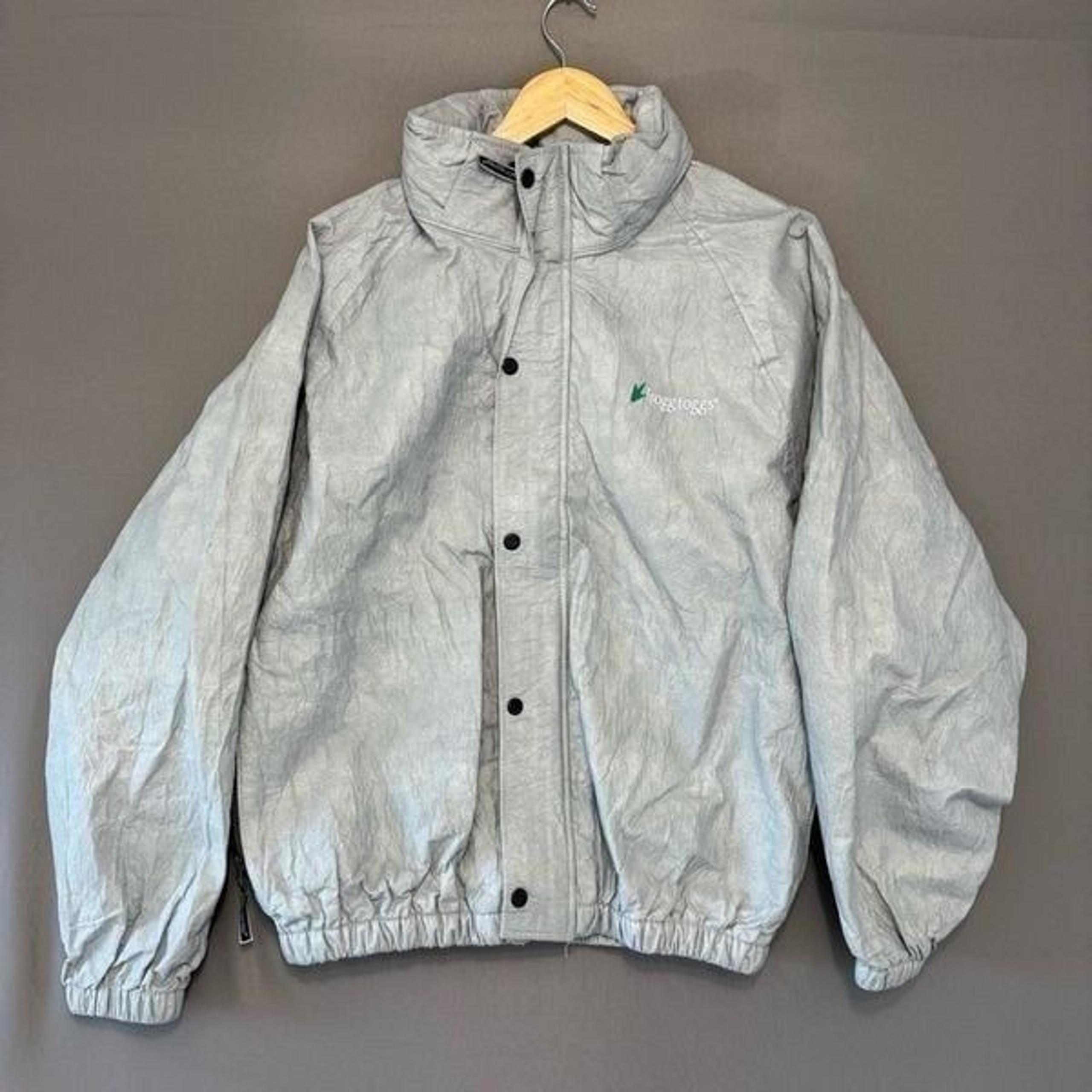 Frogg Toggs Men’s Grey Zip Up Jacket Size Medium 100% Polypropylene