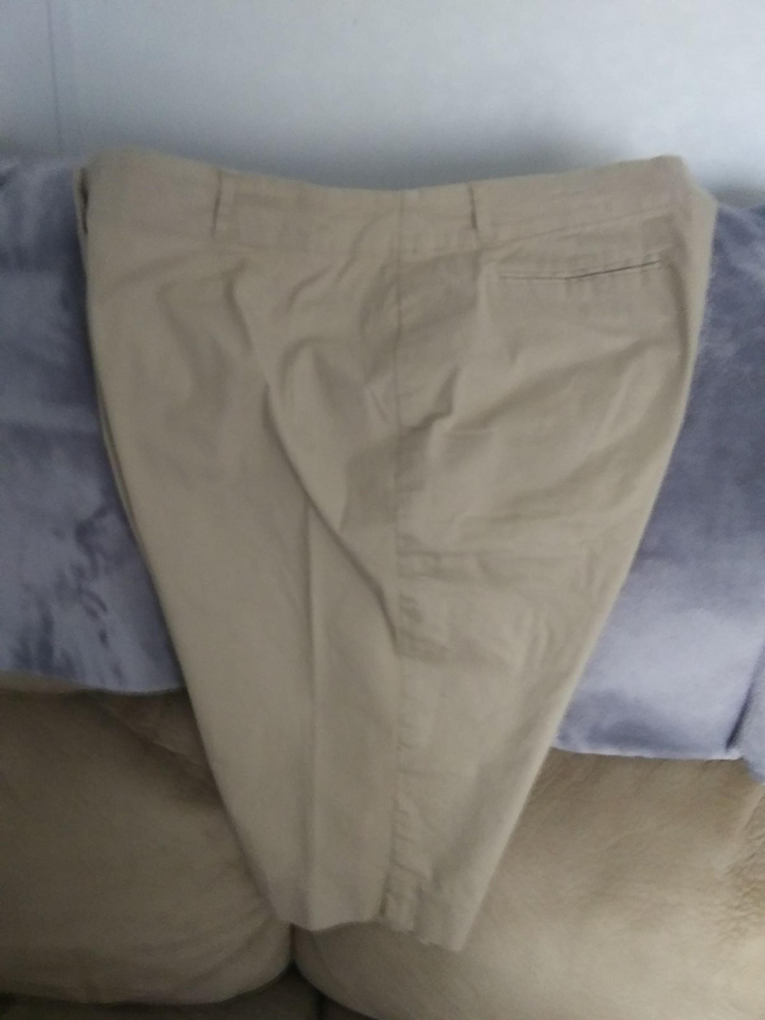 capris
