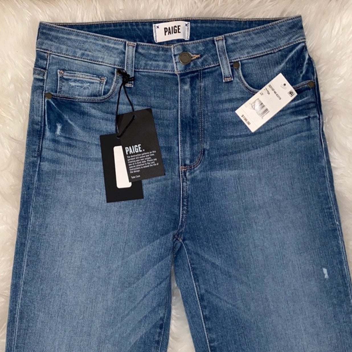 PAIGE denim jeans. Straight ankle.