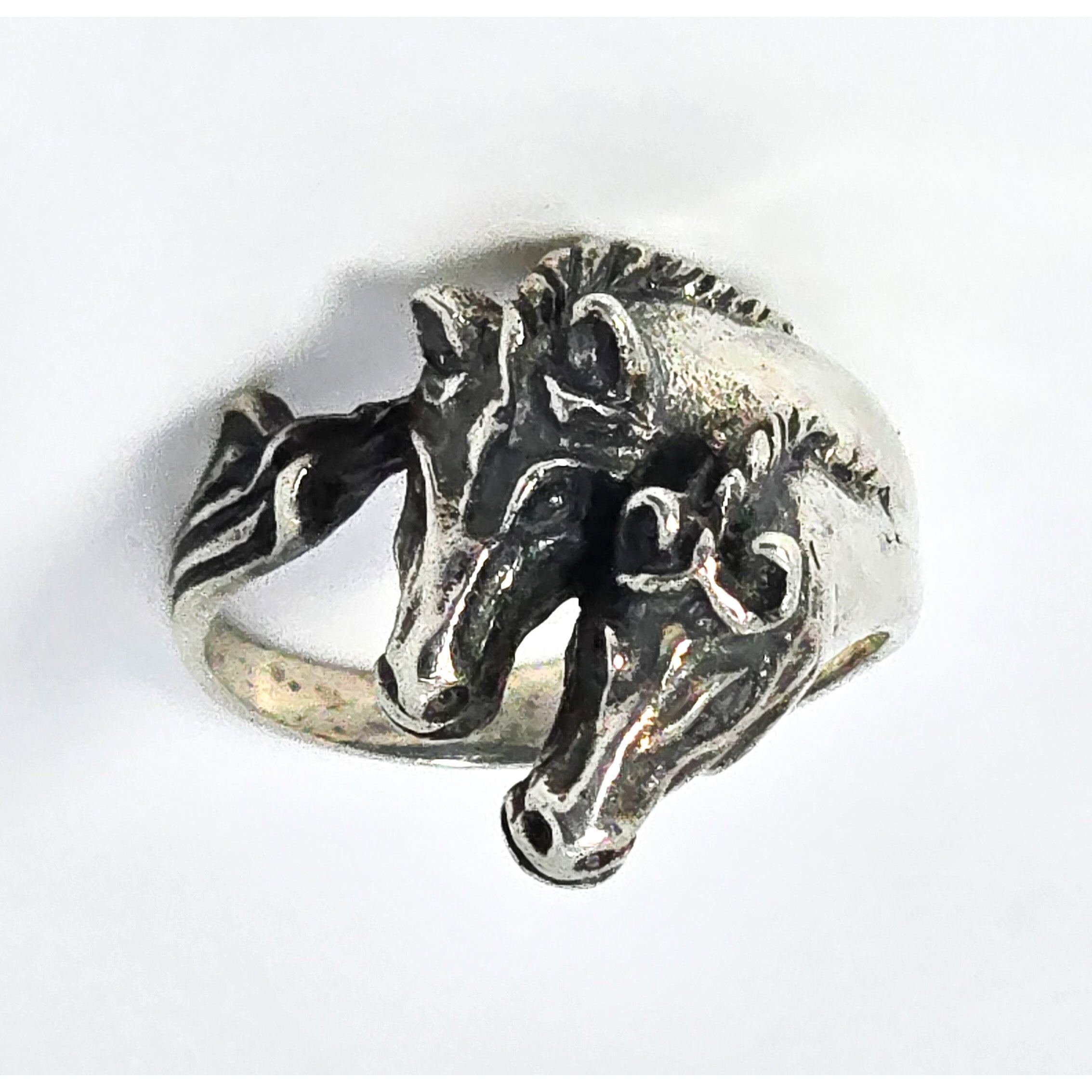 Double Horse Cowgirl Rodeo Mare vintage sterling silver Equestrian ring size 5.5