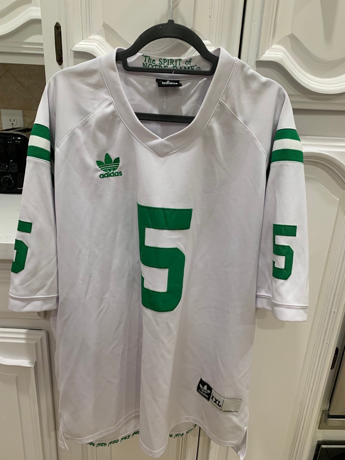 Notre Dame #5 PreOwned Jersey Size XXL White & Green Go Irish!