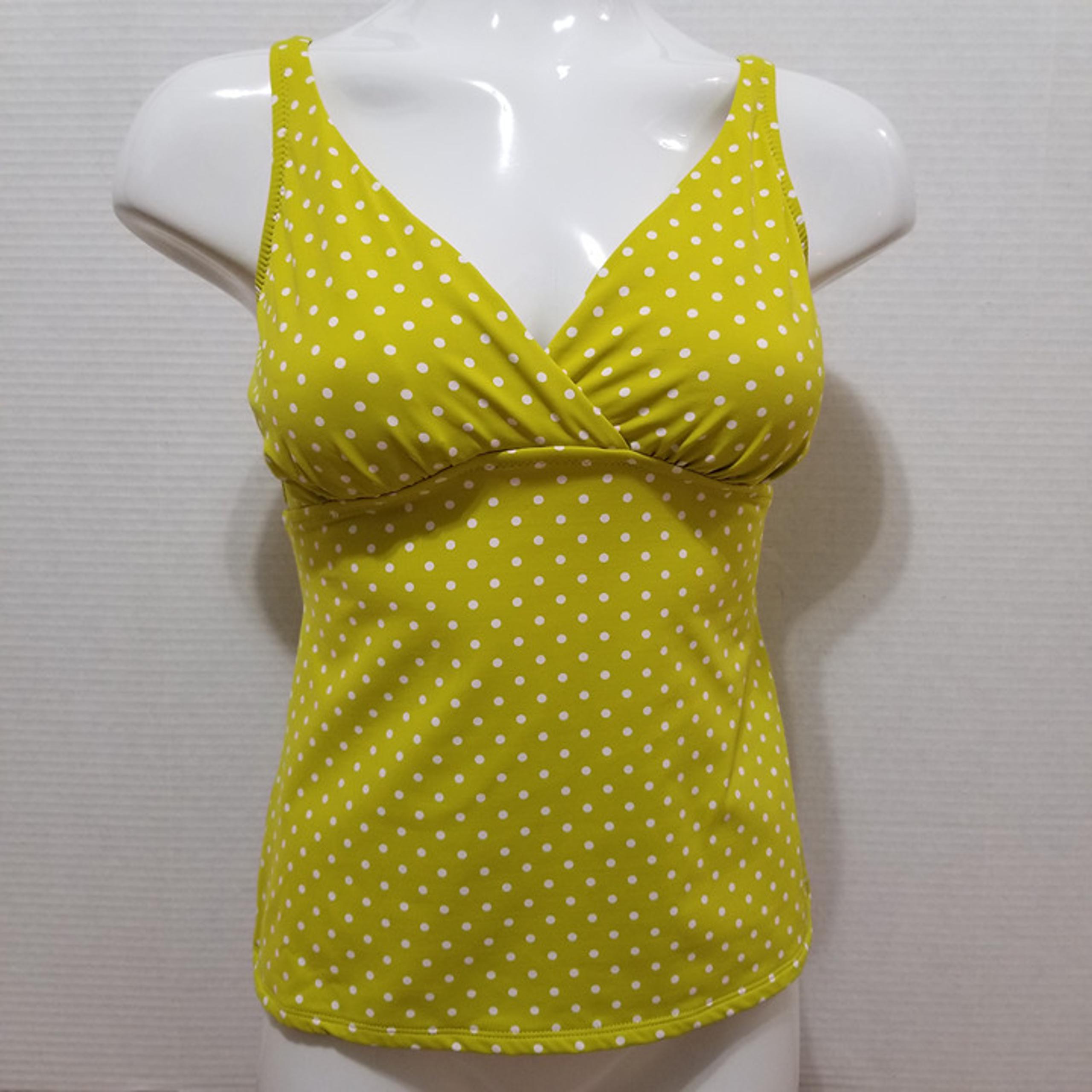 Garnet Hill tankini top 6 Signature polka dot print convertible lightly padded