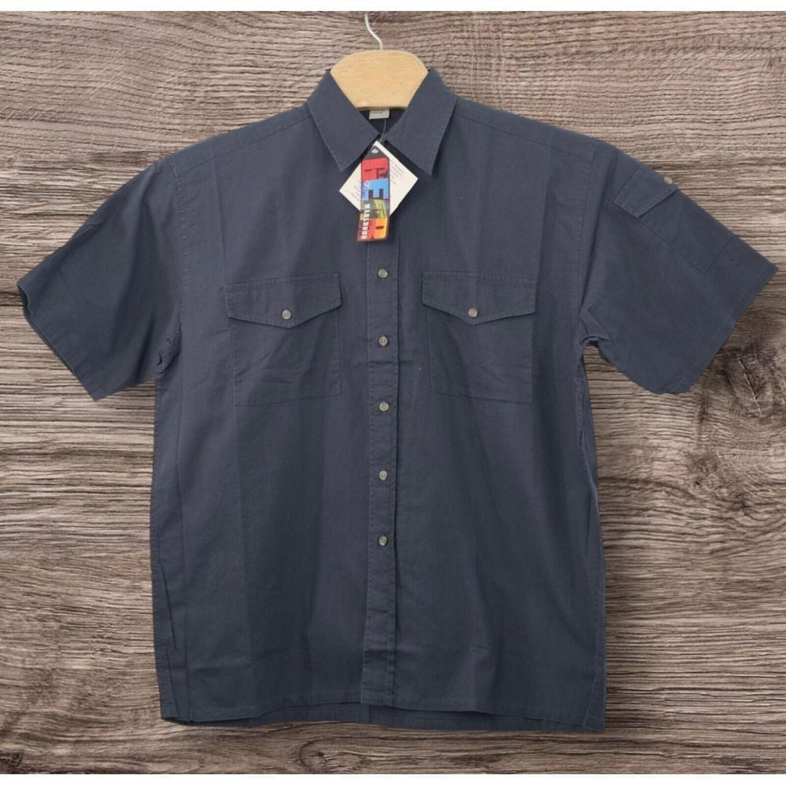 VTG Marlboro Gear Shirt Men Medium Button Up Canvas Navy Blue NWT Camp Outdoor