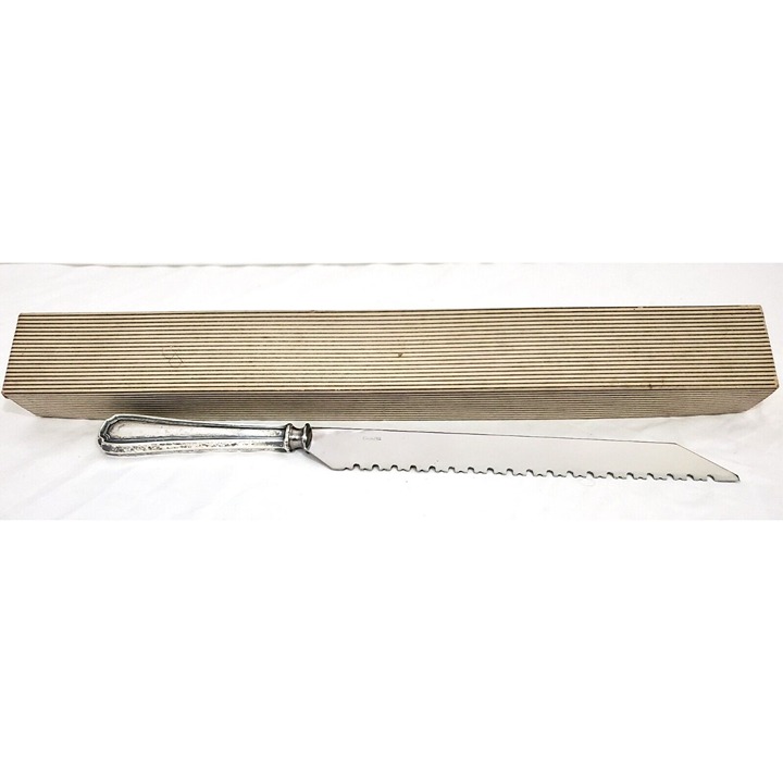 Towle Lady Constance serrated Bread Knife w/ STERLING SILVER Handle, NO monogram