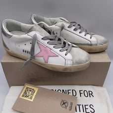 Size 5.5 - Golden Goose Super-Star sneakers. Made in Italy. Comes with dust bag.