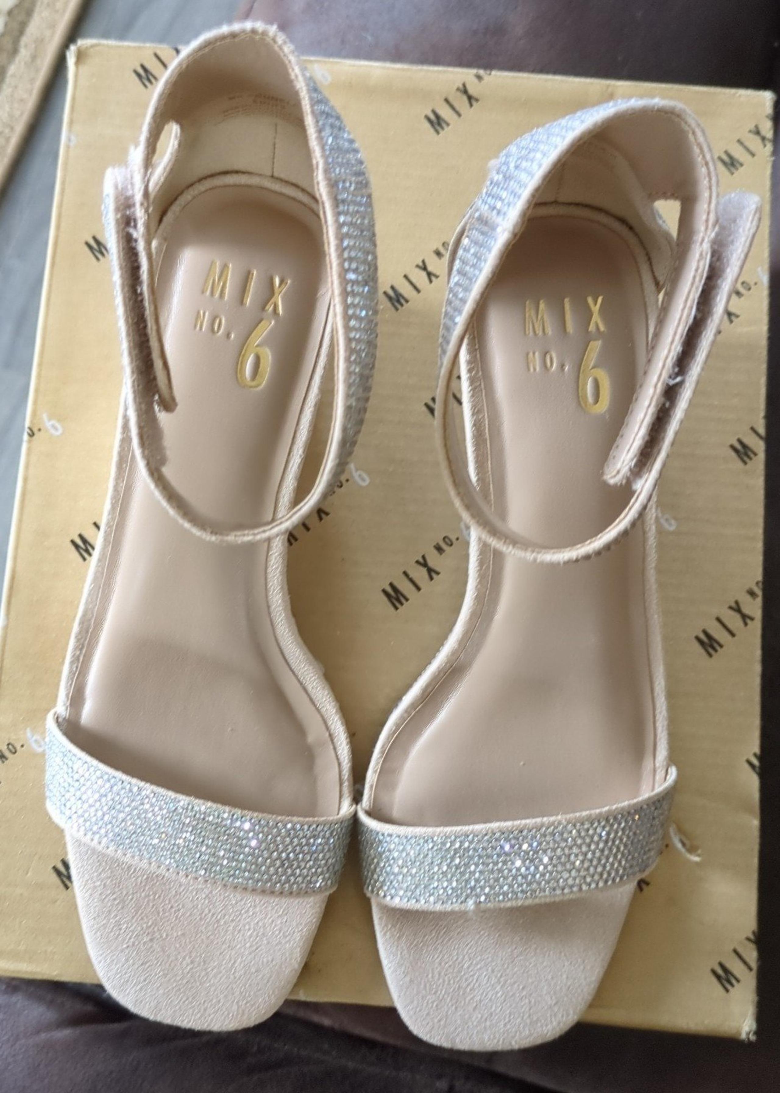 Mix No 6 M6,- Prunela- H wedge Sandals Size 6M