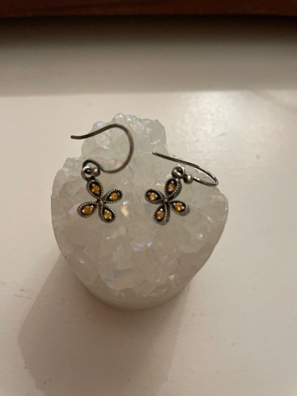 Custom-made yellow sapphire earrings