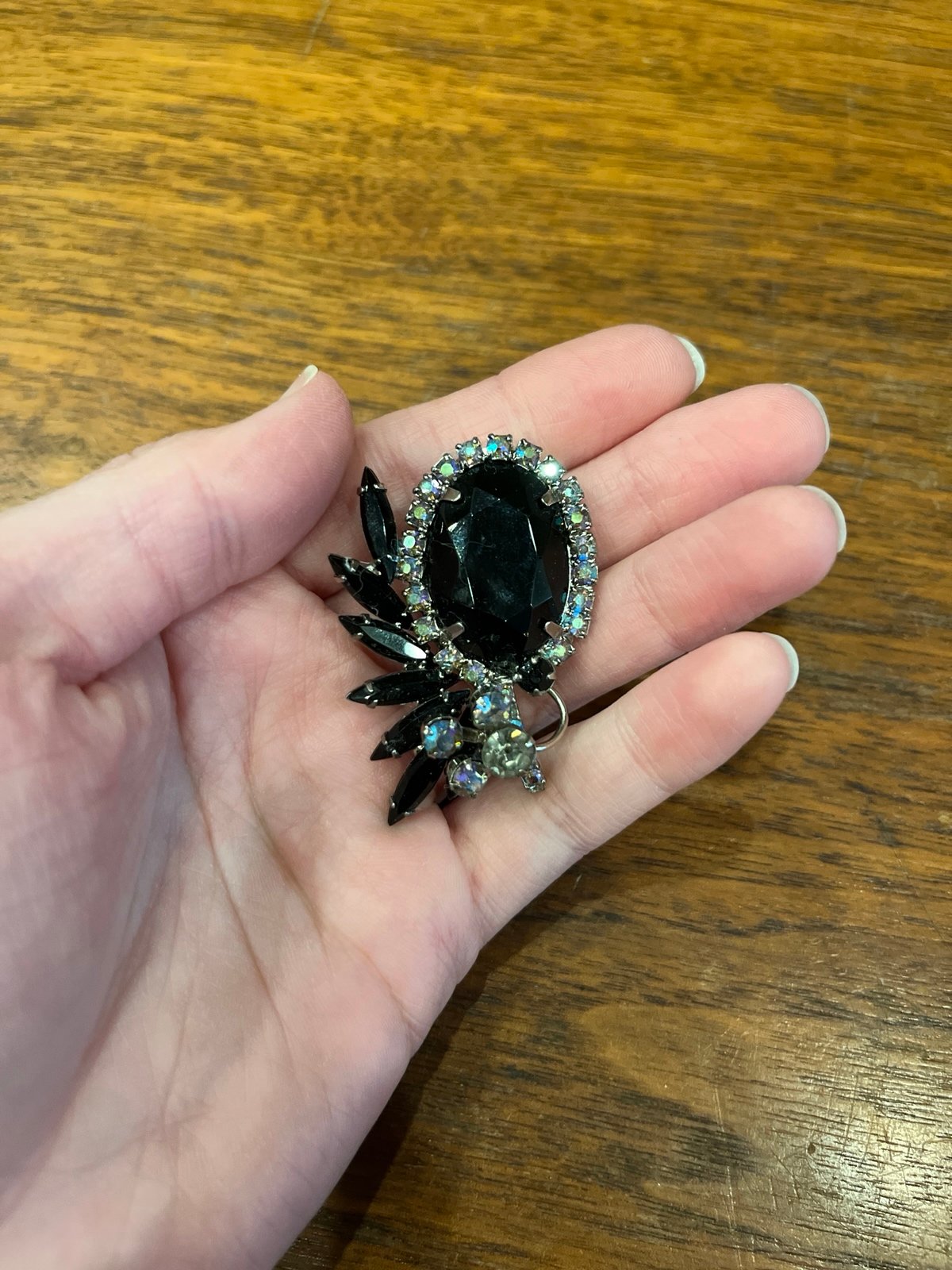 Vintage Black Rhinestone Encrusted Oval Brooch Lapel Pin
