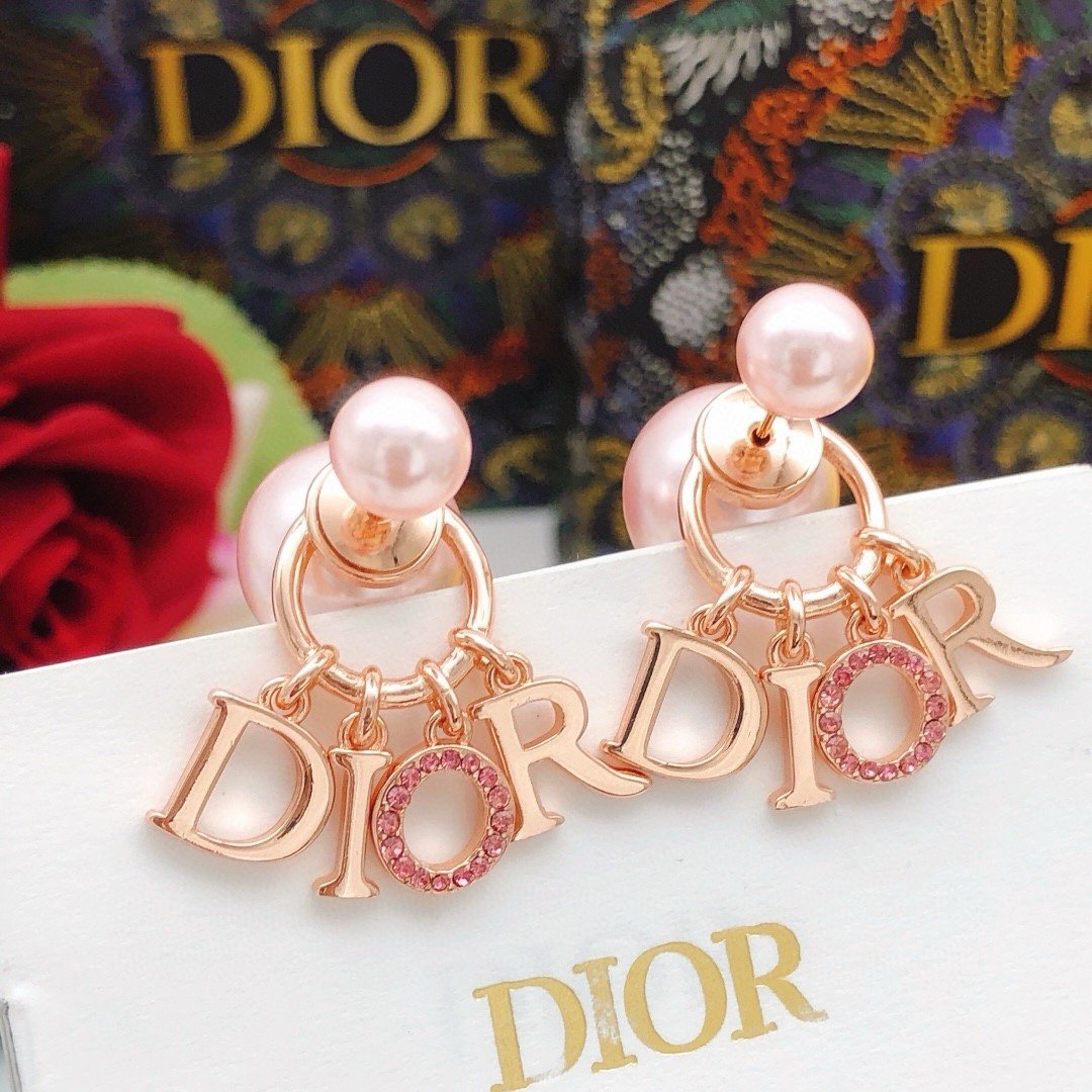 women Earrings