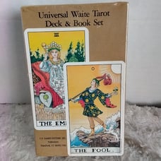 The Universal Waite Tarot Deck & Book Fortune Metaphysical Pagan Reading Cards