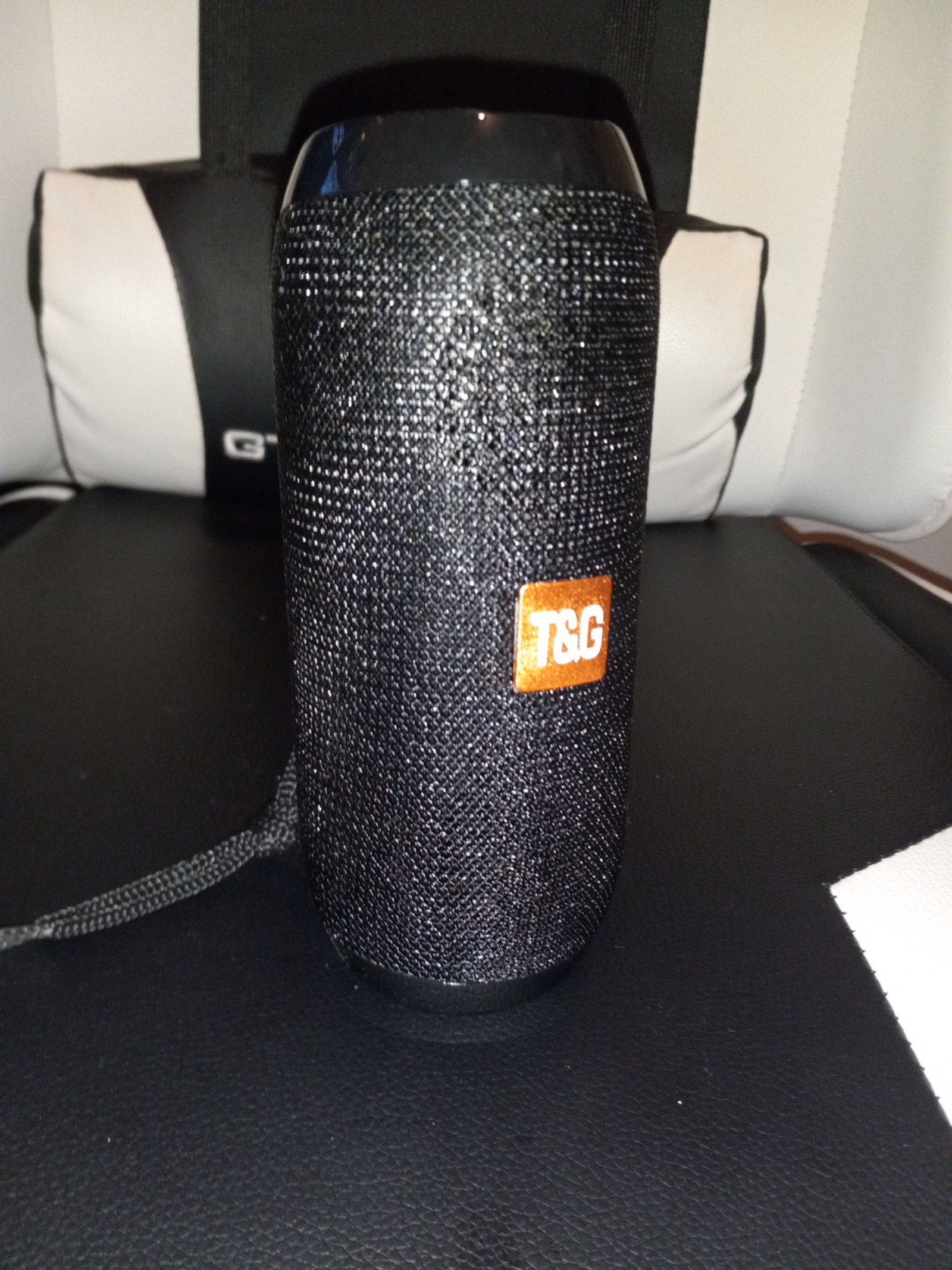 Water-proof speaker