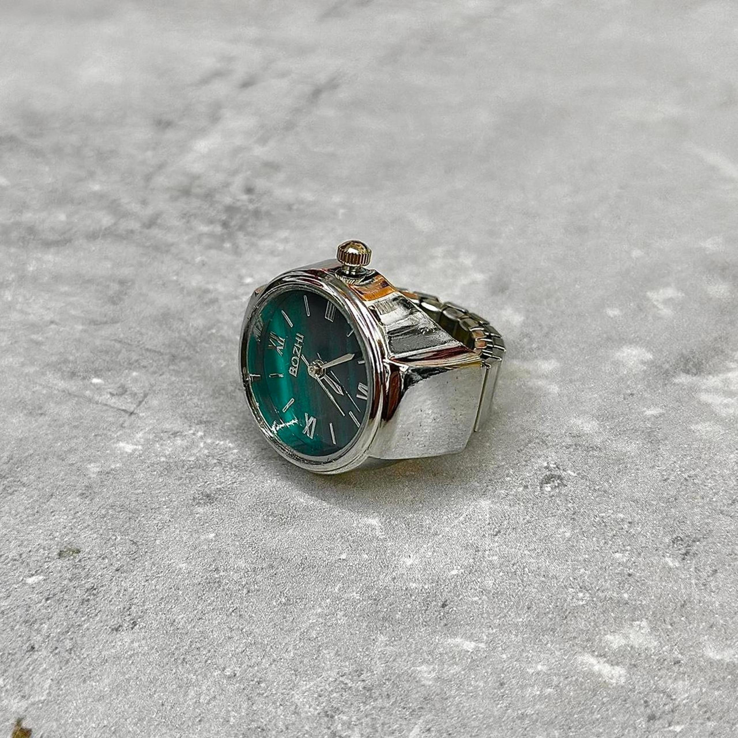 Unique silver and green MENS