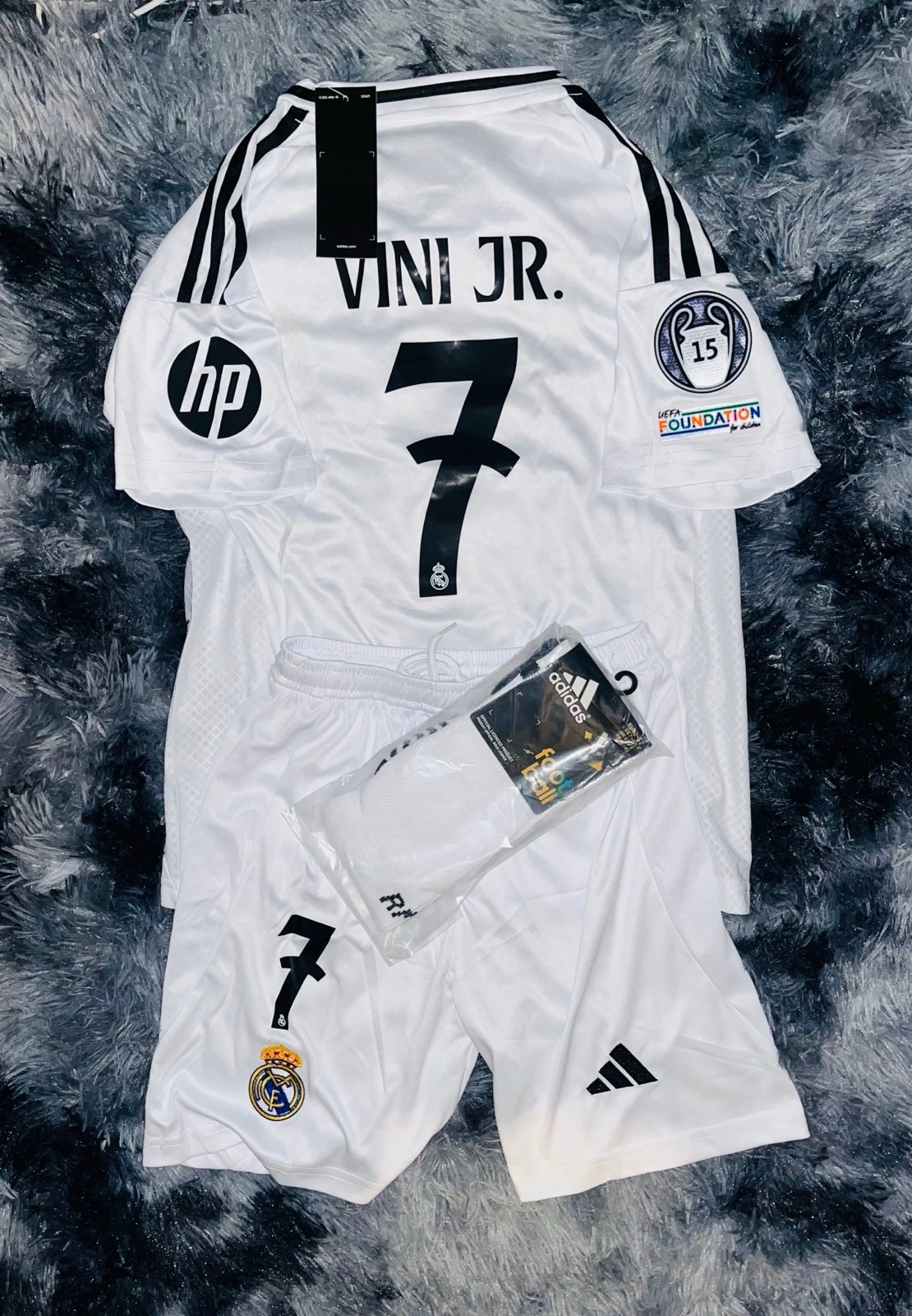 Real Madrid NEW 2024/25 Adidas #7 VINI JR UCL Soccer Kids kit - Youth XL