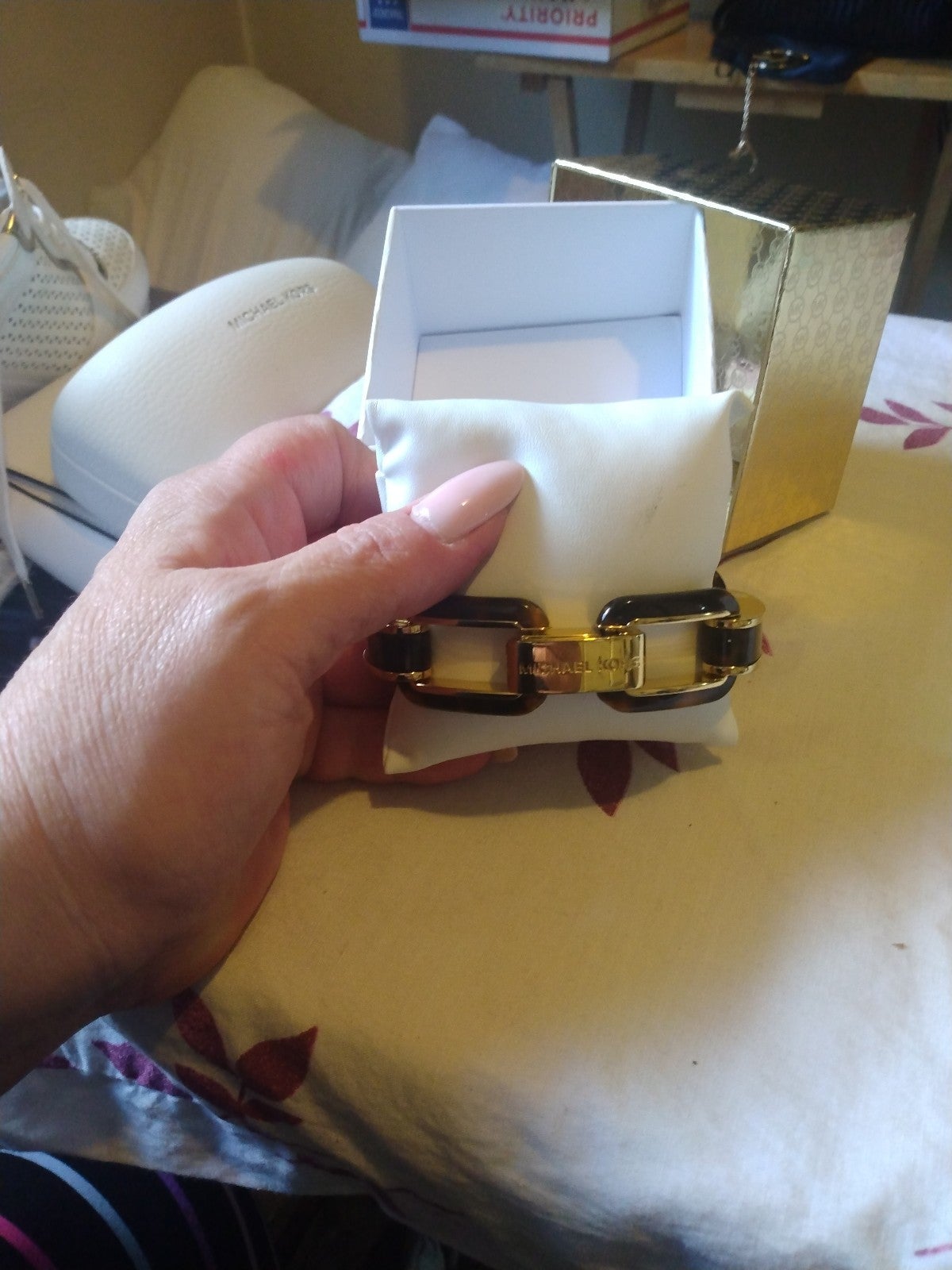 Michael Kors Tortoise Chunky Bracelet Like New