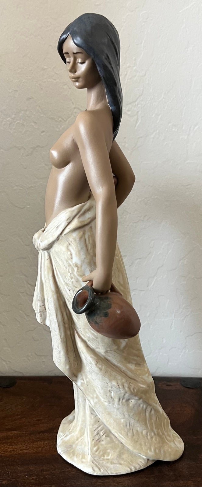 Lladro #2323 Water Girl w/Box