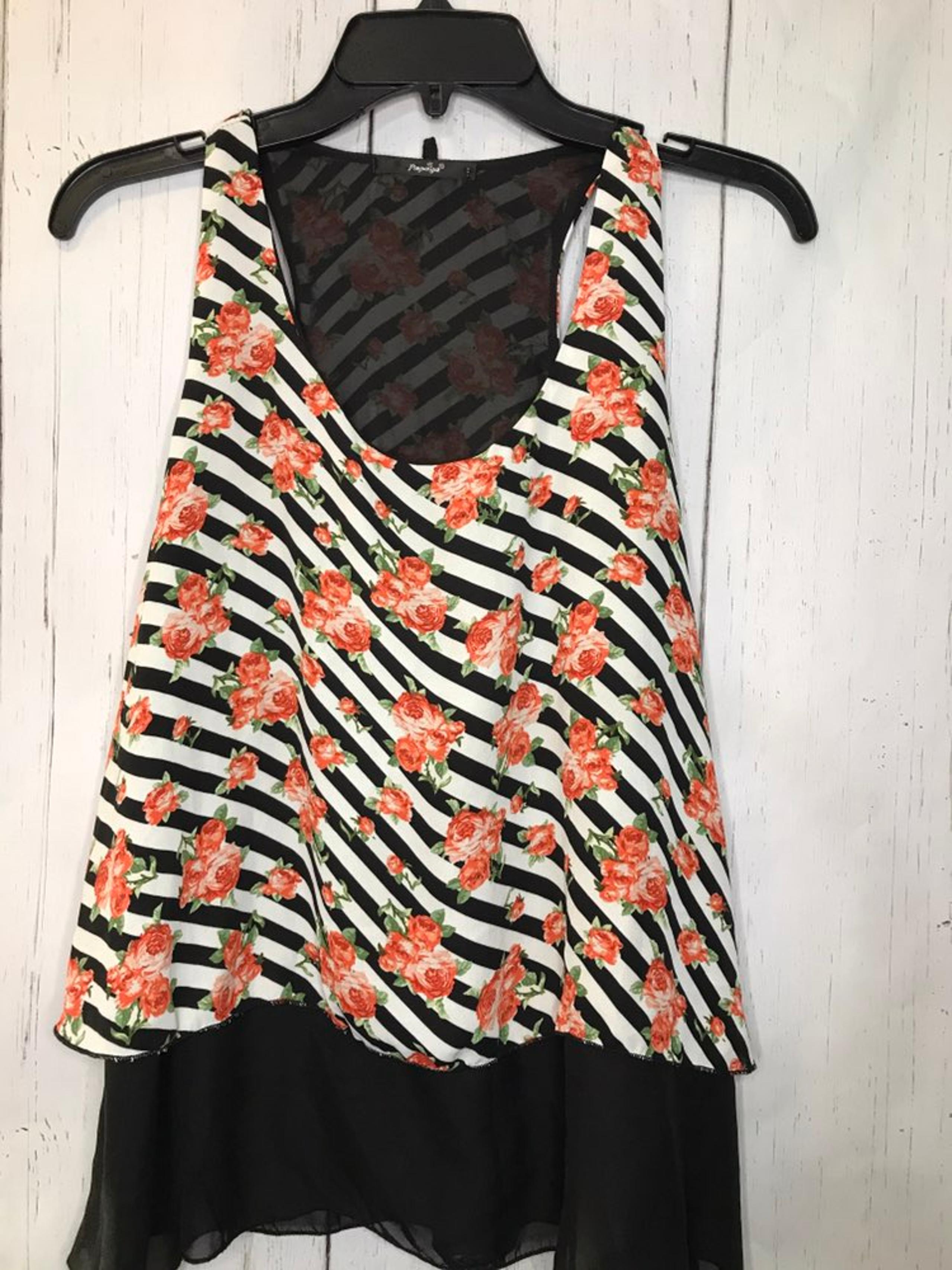 Women Red Rose Floral Top M