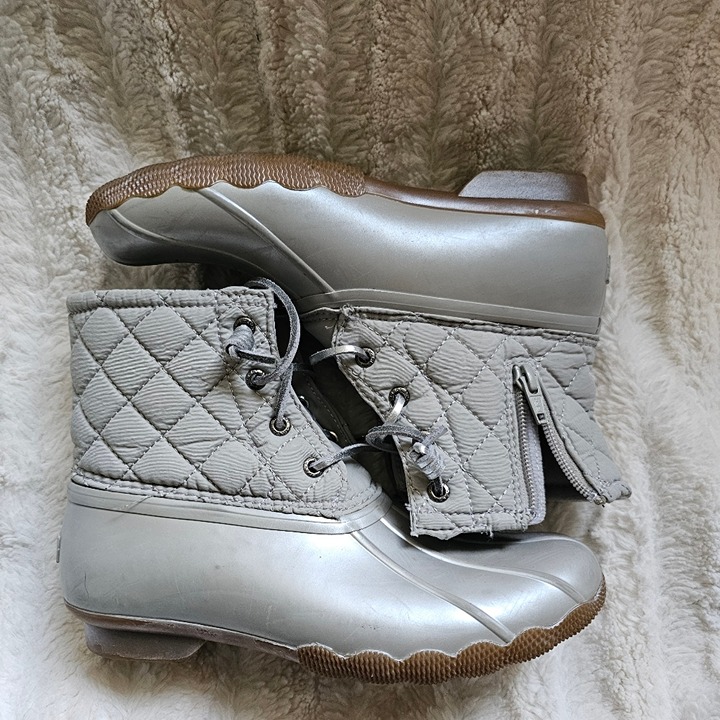 Sperry girl's posh silver gray duck boots size 3
