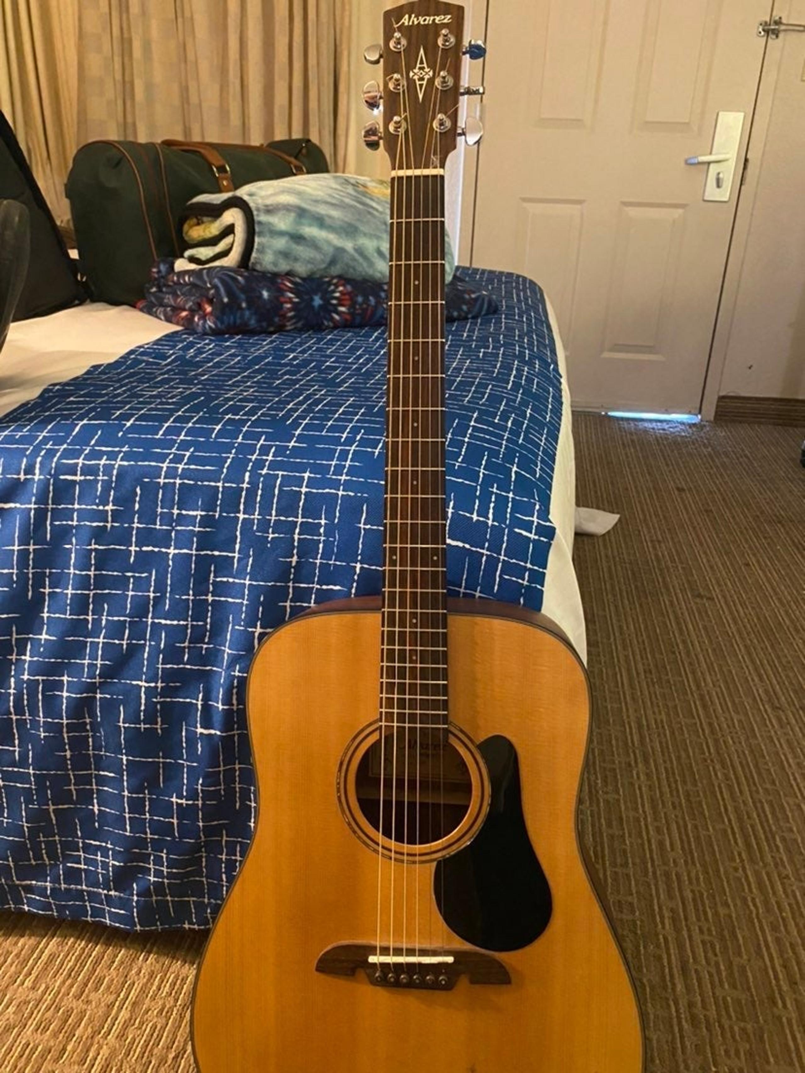 Alvarez Acoustic AD-30 Series