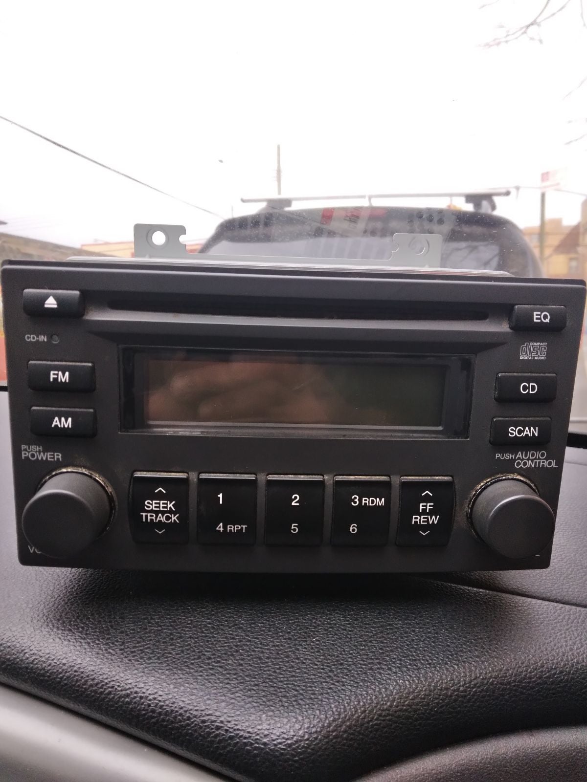 Stereo for kia 2005 to 2010