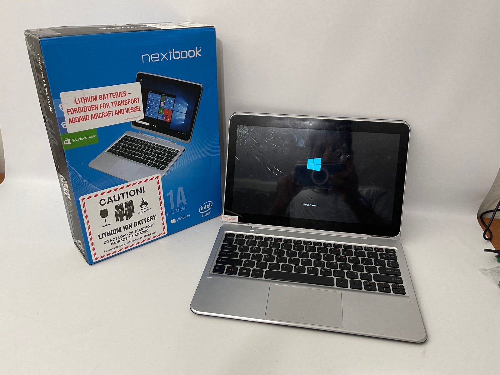 NextBook Flexx 11A 11.6” 2 in 1 Tablet PC