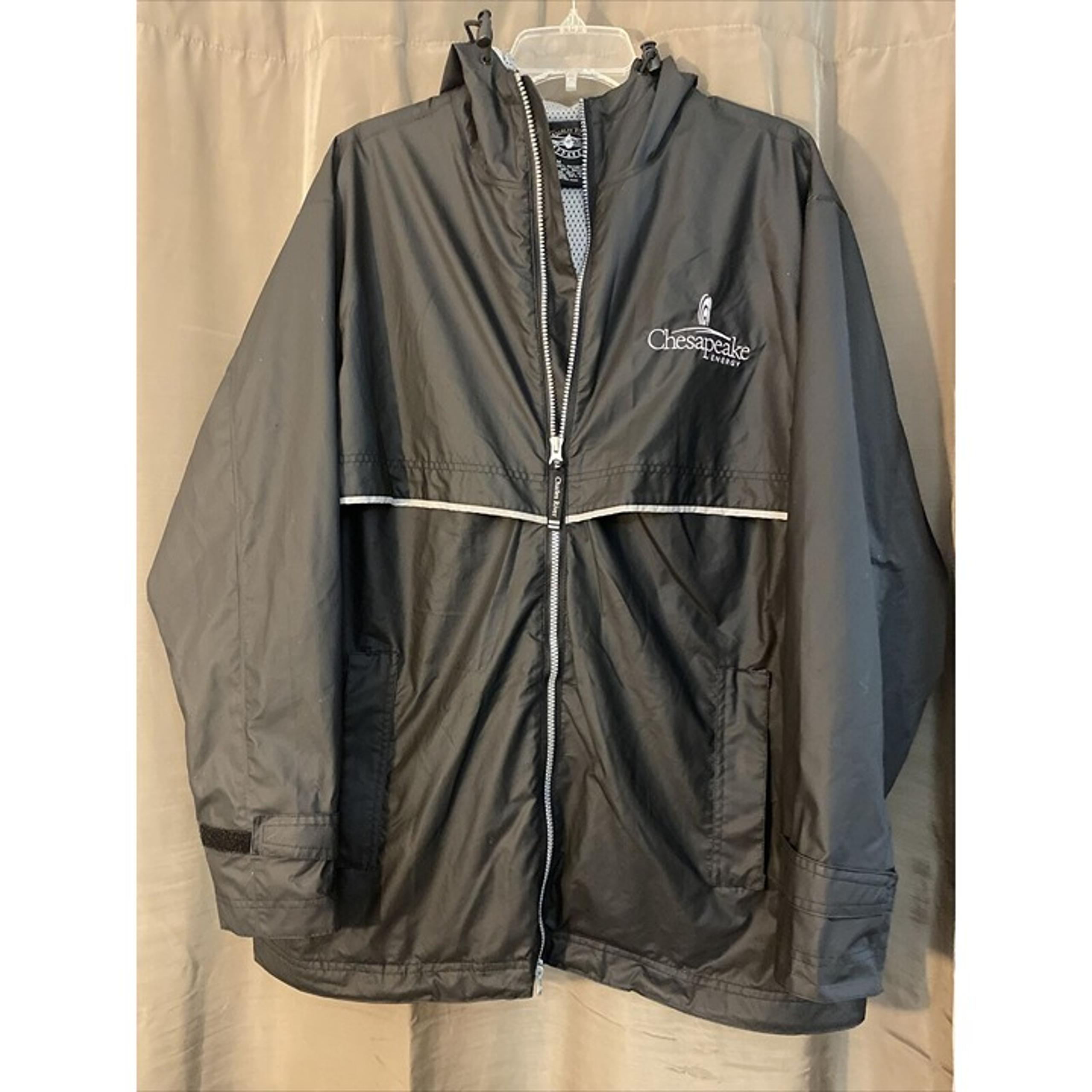 Men’s Charles River Appareal waterproof Chesapeake Energy Jacket Size Medium