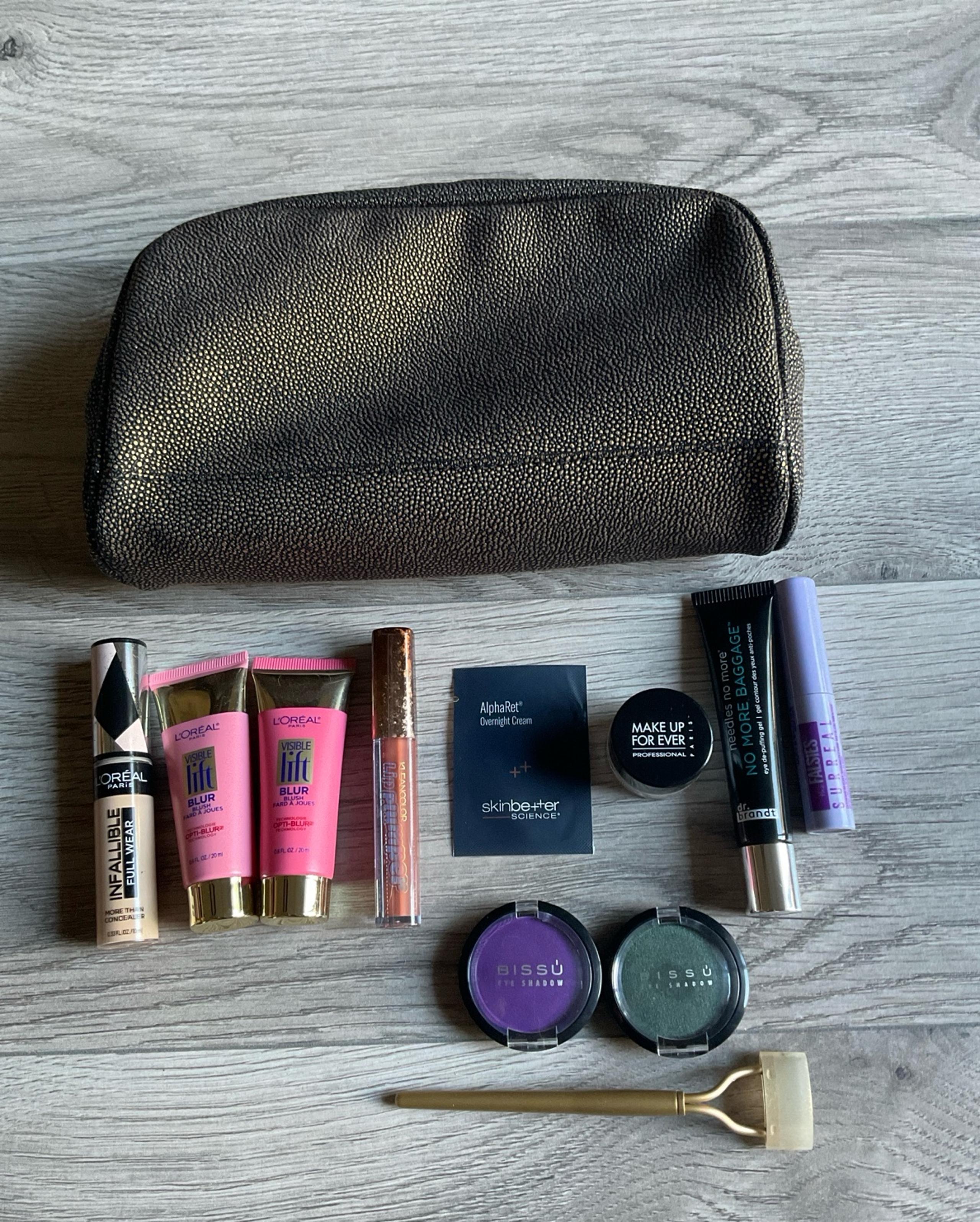 Makeup bundle