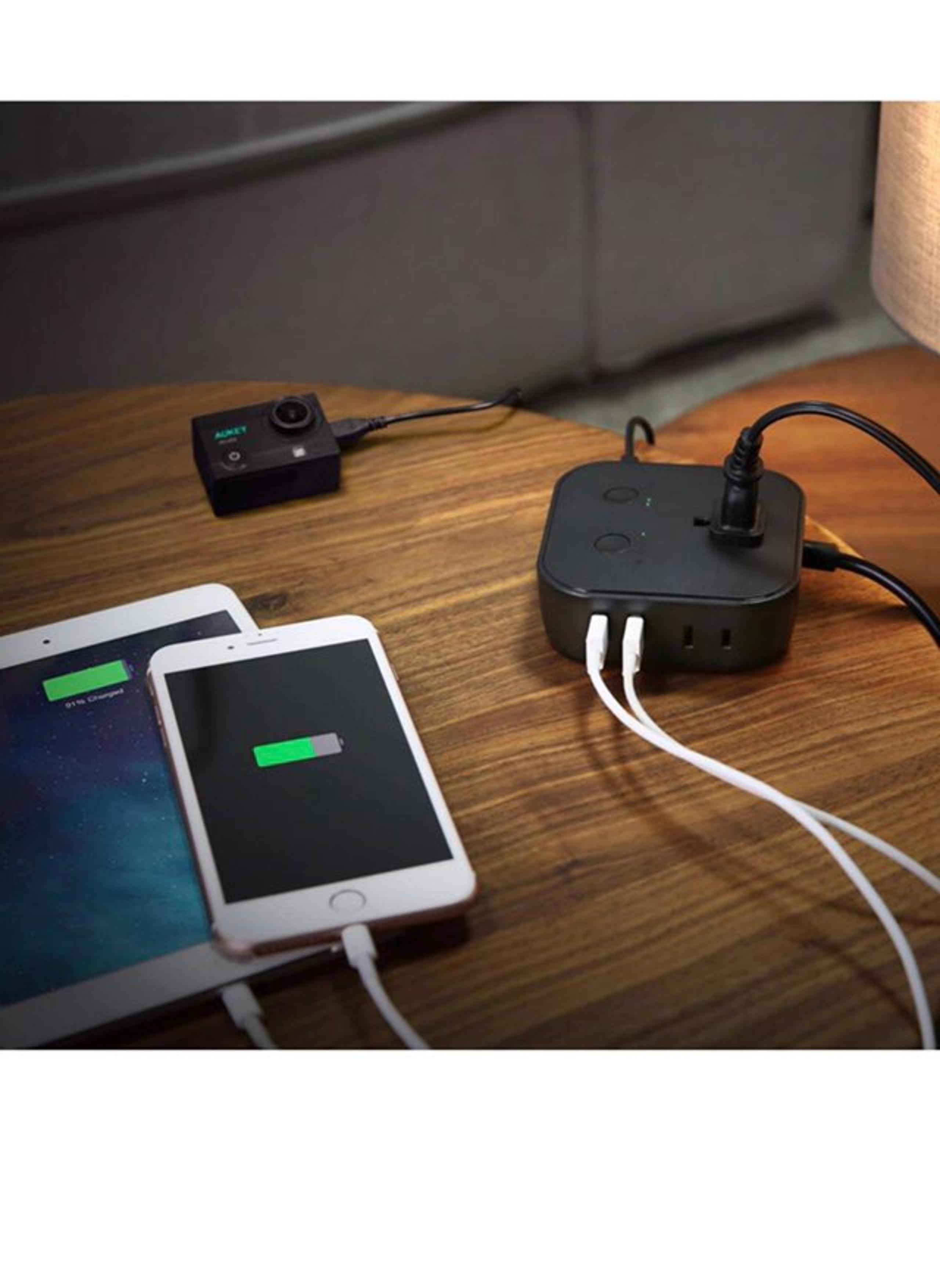 AUKEY Power Strip with 4 USB Charging Po