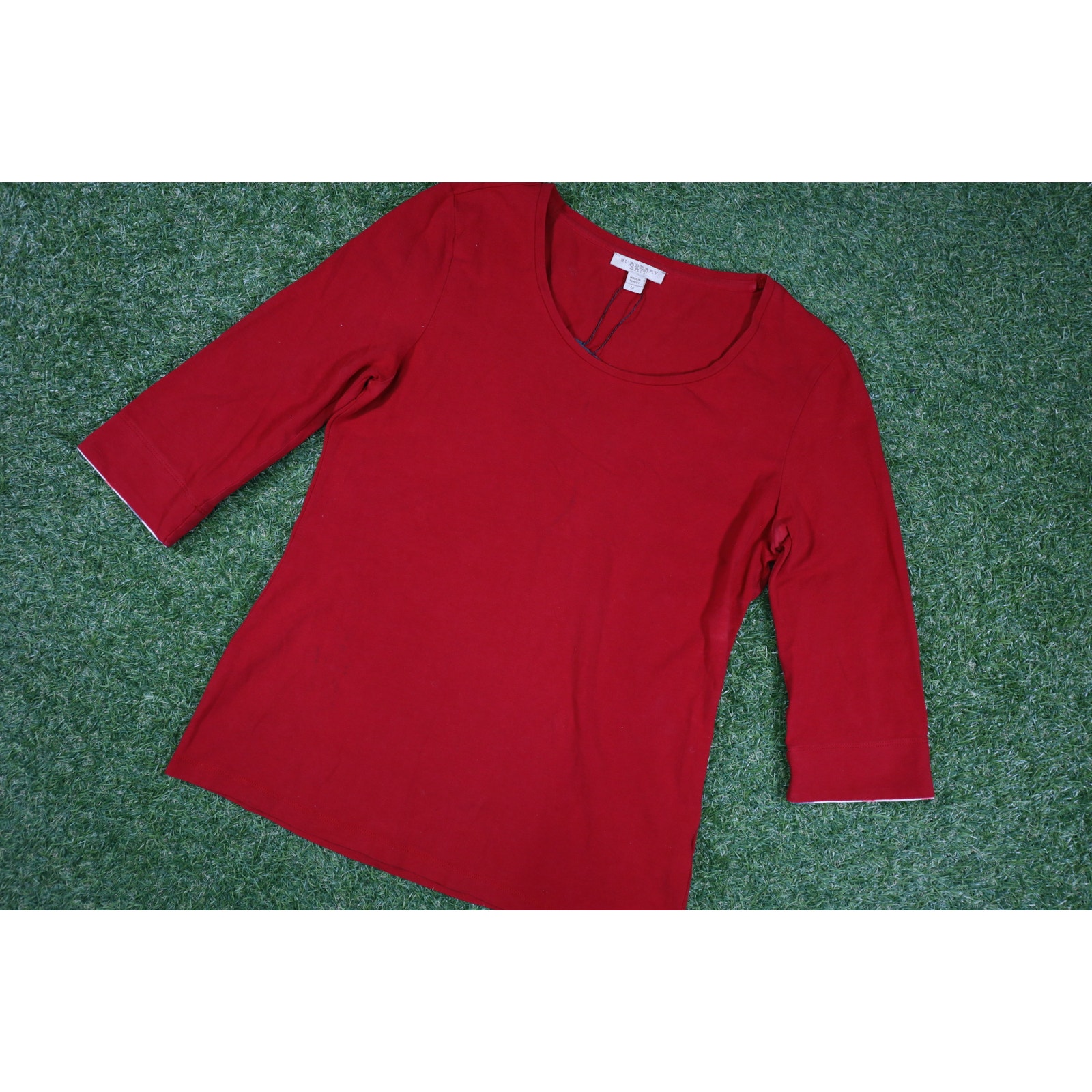 Burberry Brit 3/4 Sleeve Red T-shirt Size Medium