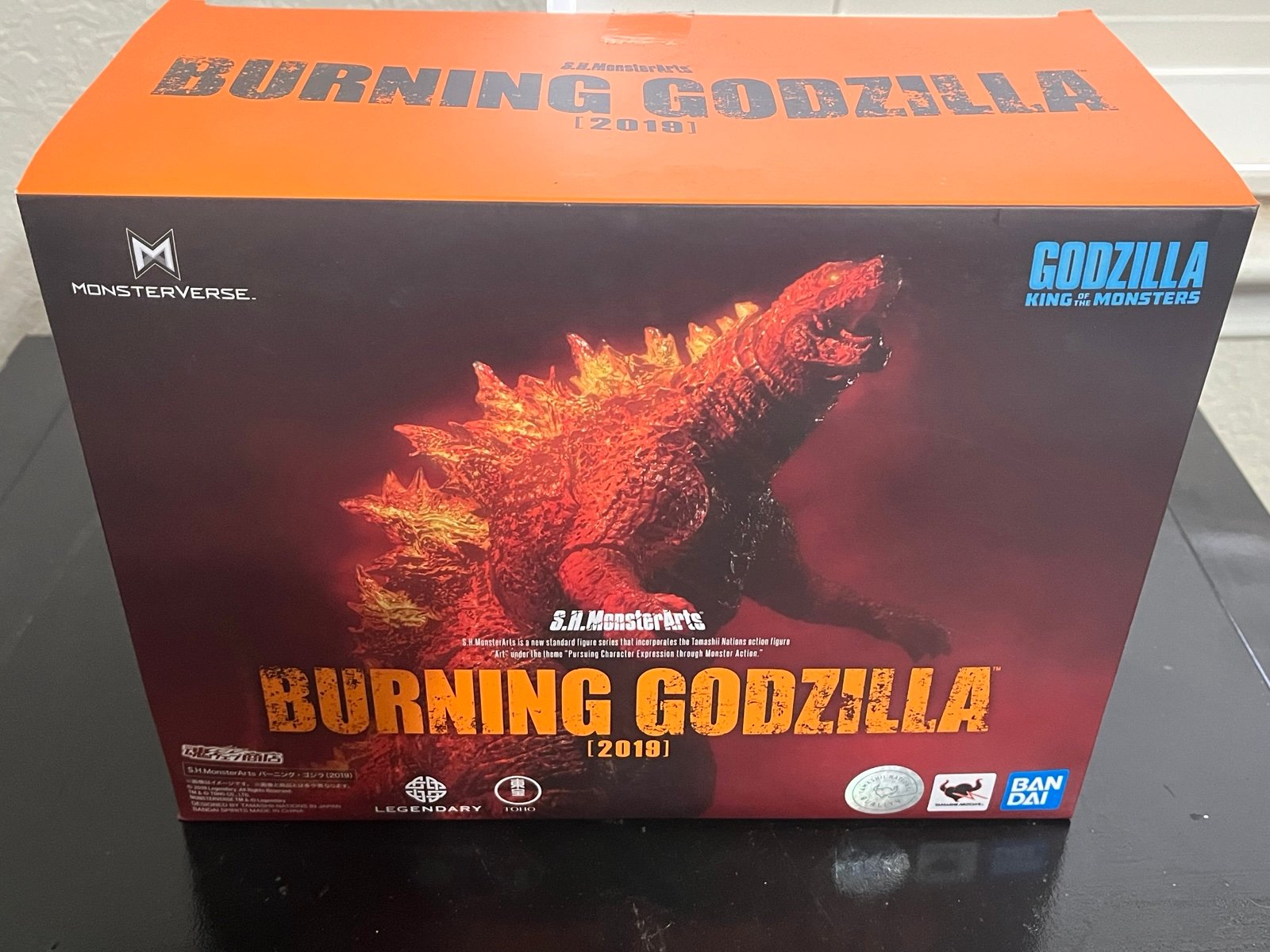 S.H. Monsterarts Burning Godzilla 2019 figure