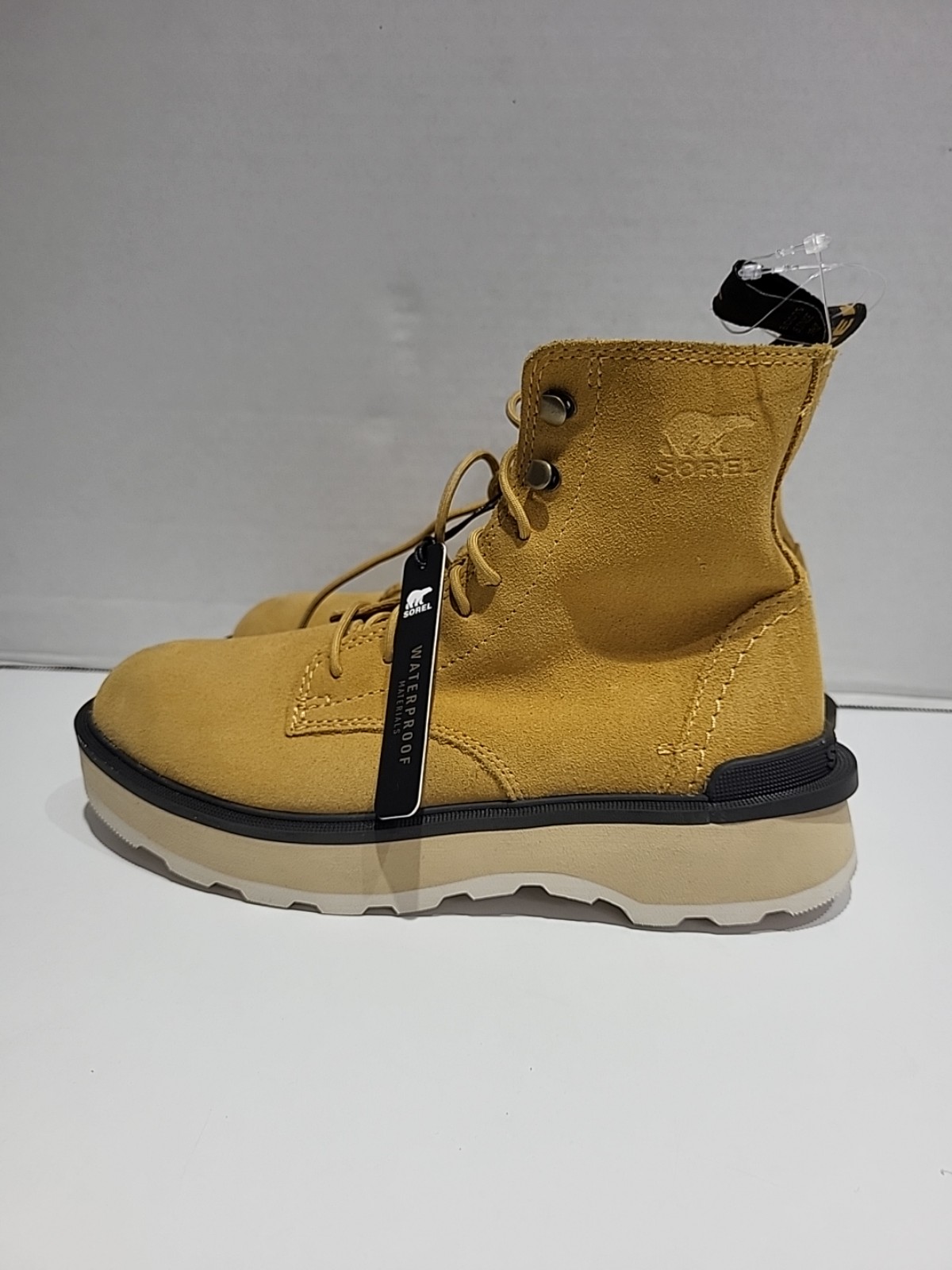 Sorel Women's Hi-Line Lace Boots - Waterproof, Suede Size 6 NWT
